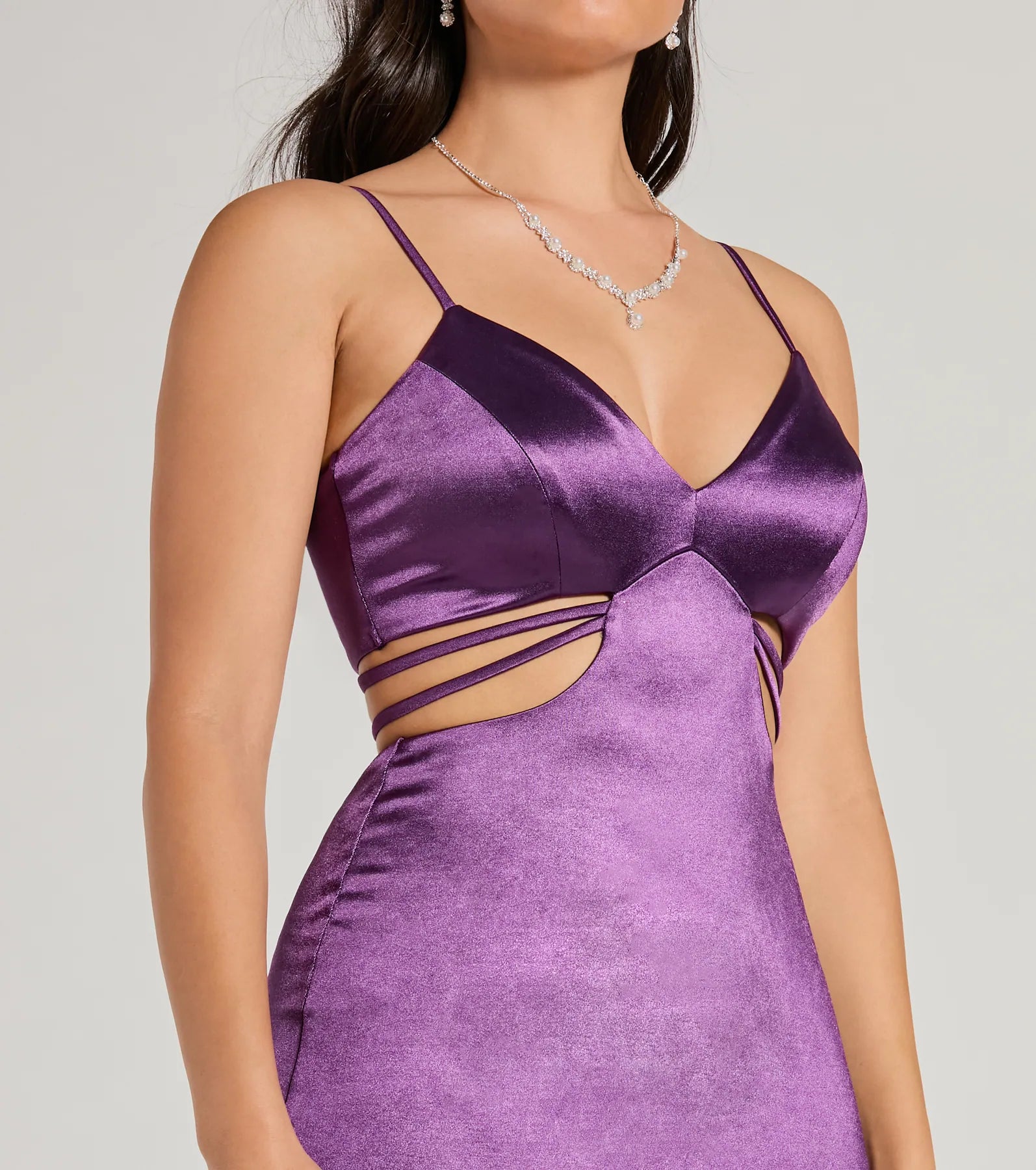 Premium Pricilla V-Neck Strappy Mermaid Satin Gown