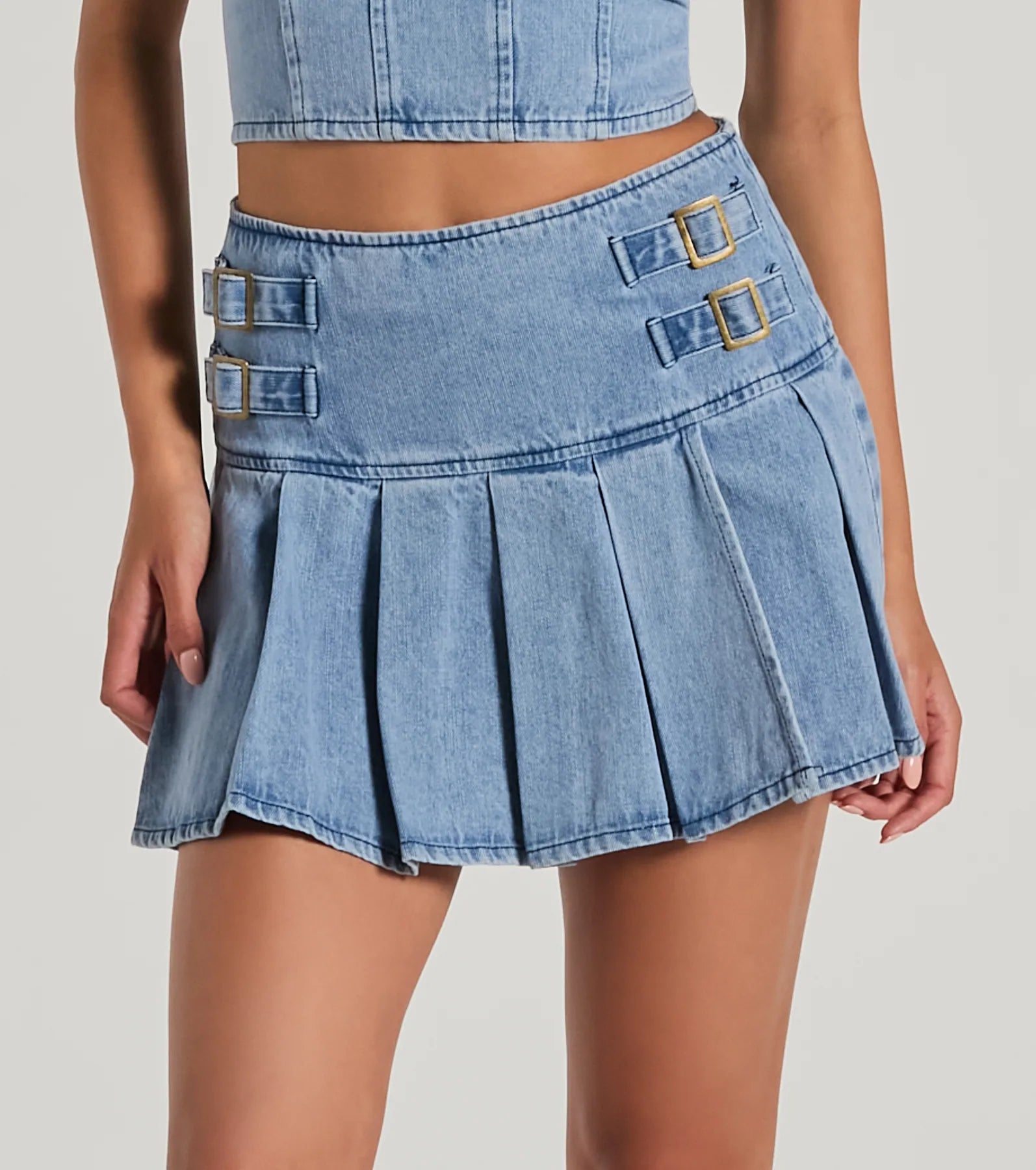 Ultimate Flirty Duo High-Rise Buckle Pleated Denim Mini Skirt