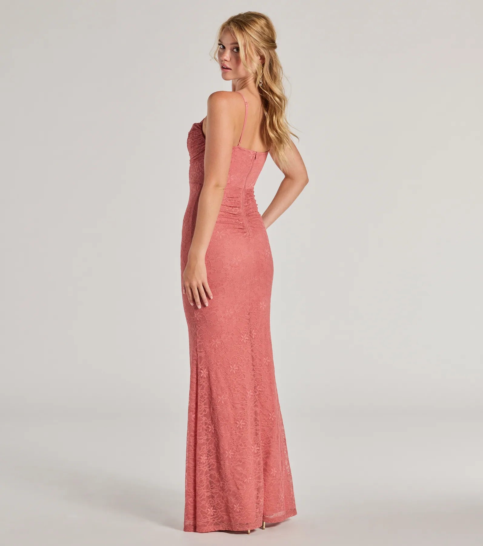 Premium Lylah Lace Mermaid Gown – Ultimate Formal Dress