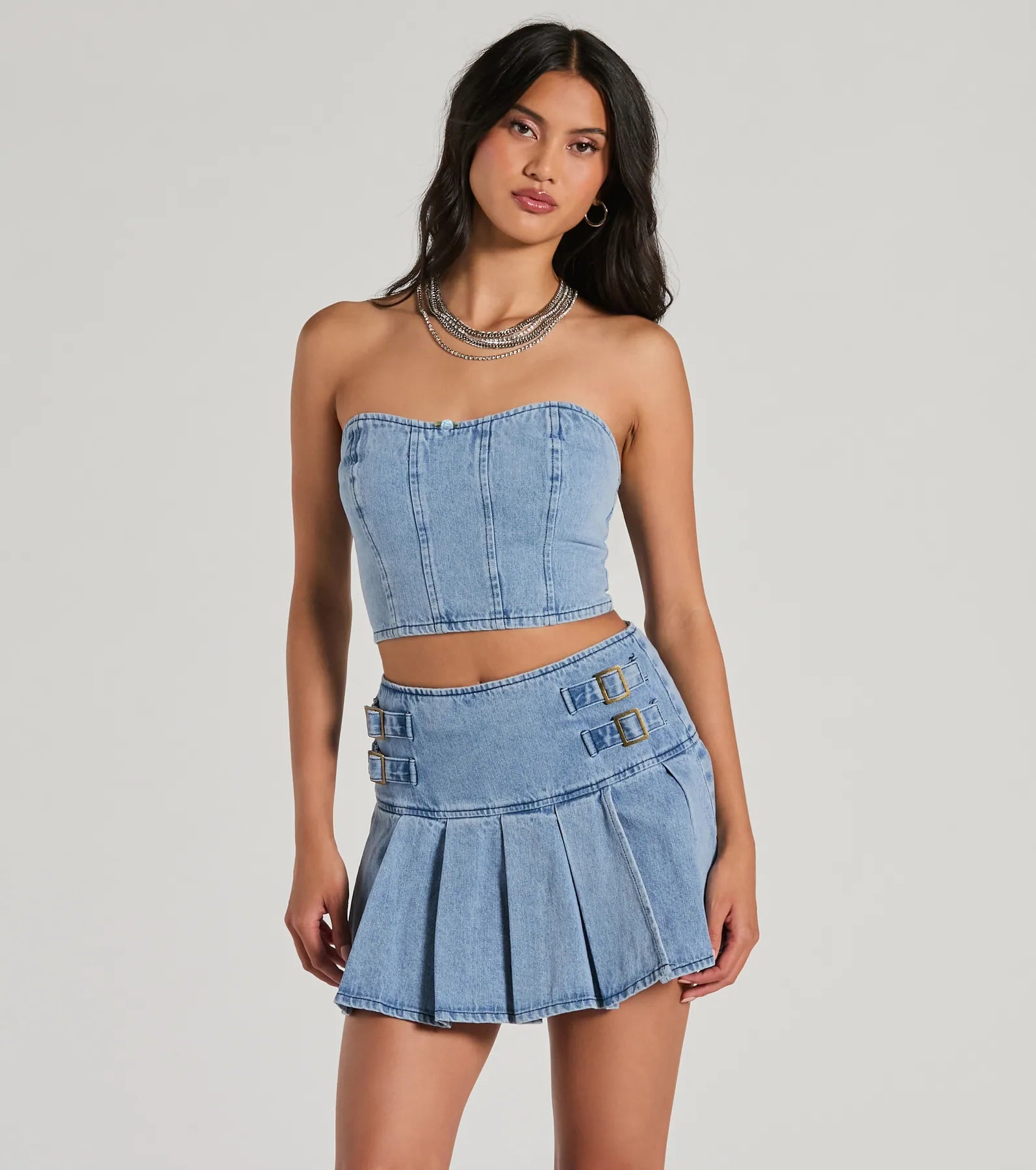 Ultimate Flirty Duo: Strapless Sweetheart Denim Crop Top