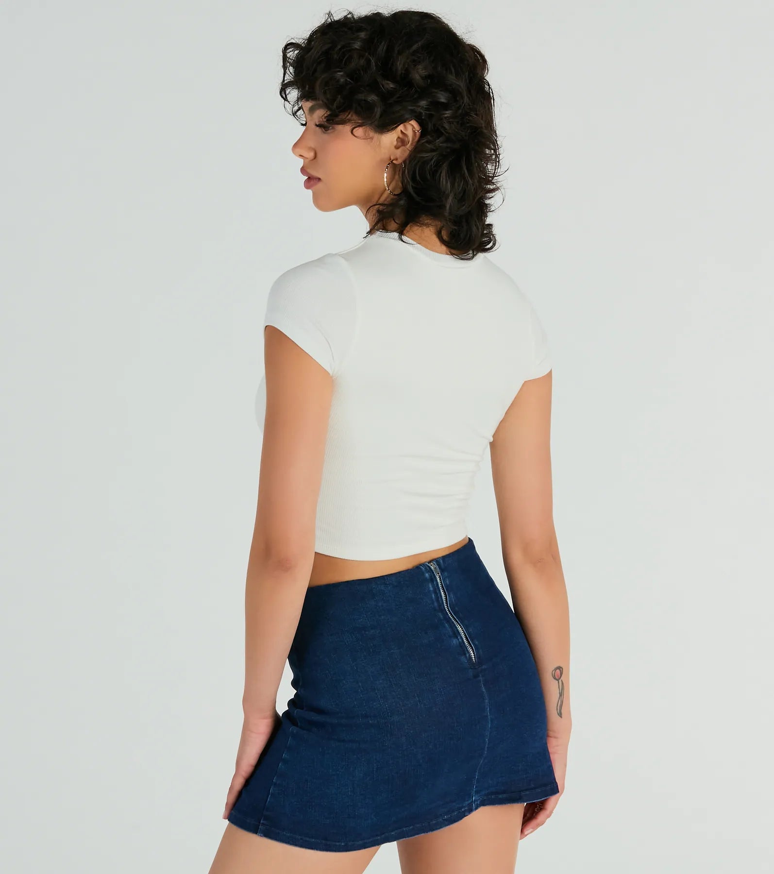 Premium Ribbed Knit Crop Top - Effortless Style