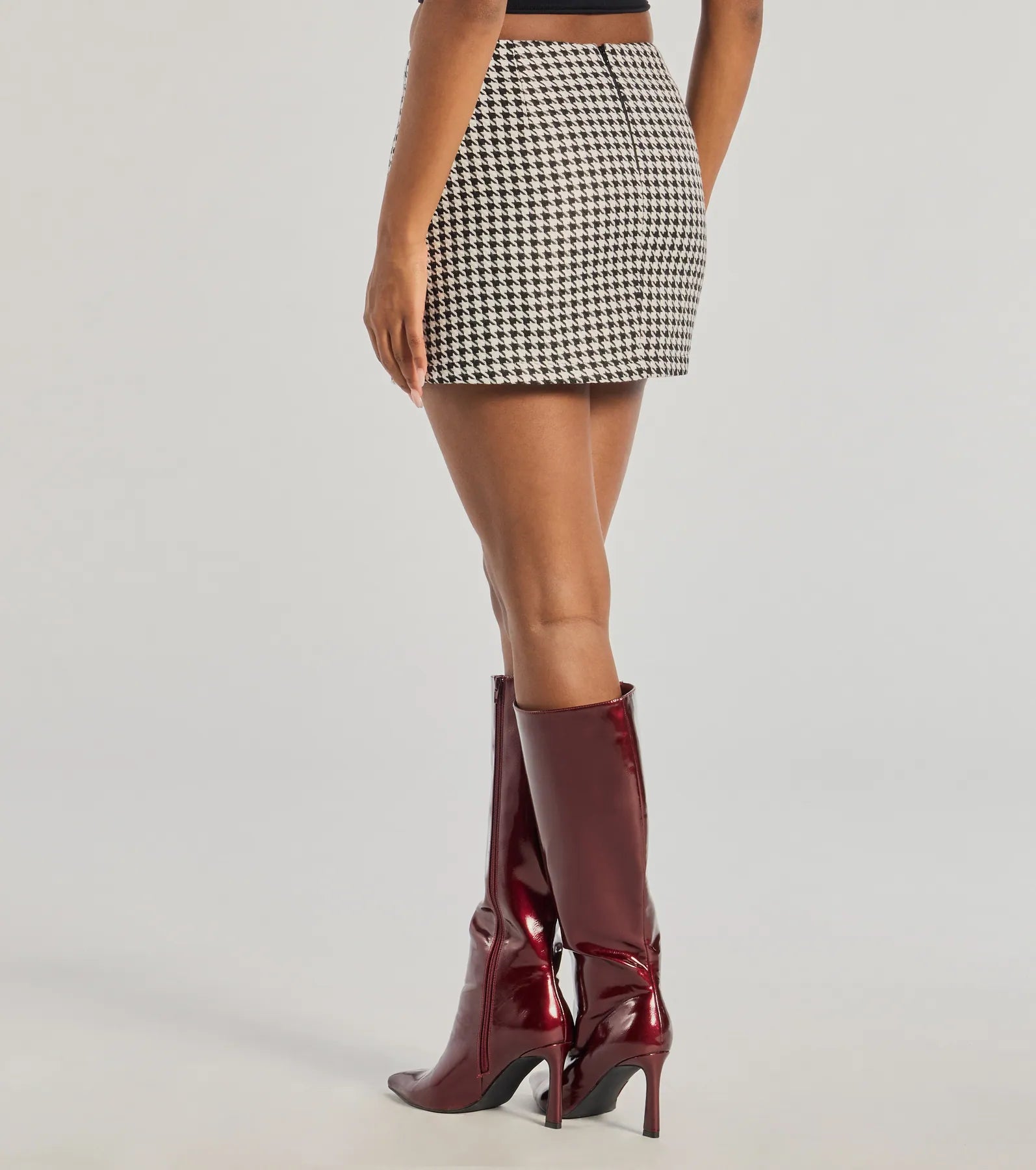 Premium Icon Era Houndstooth Woven Mini Skirt - Ultimate Style Upgrade