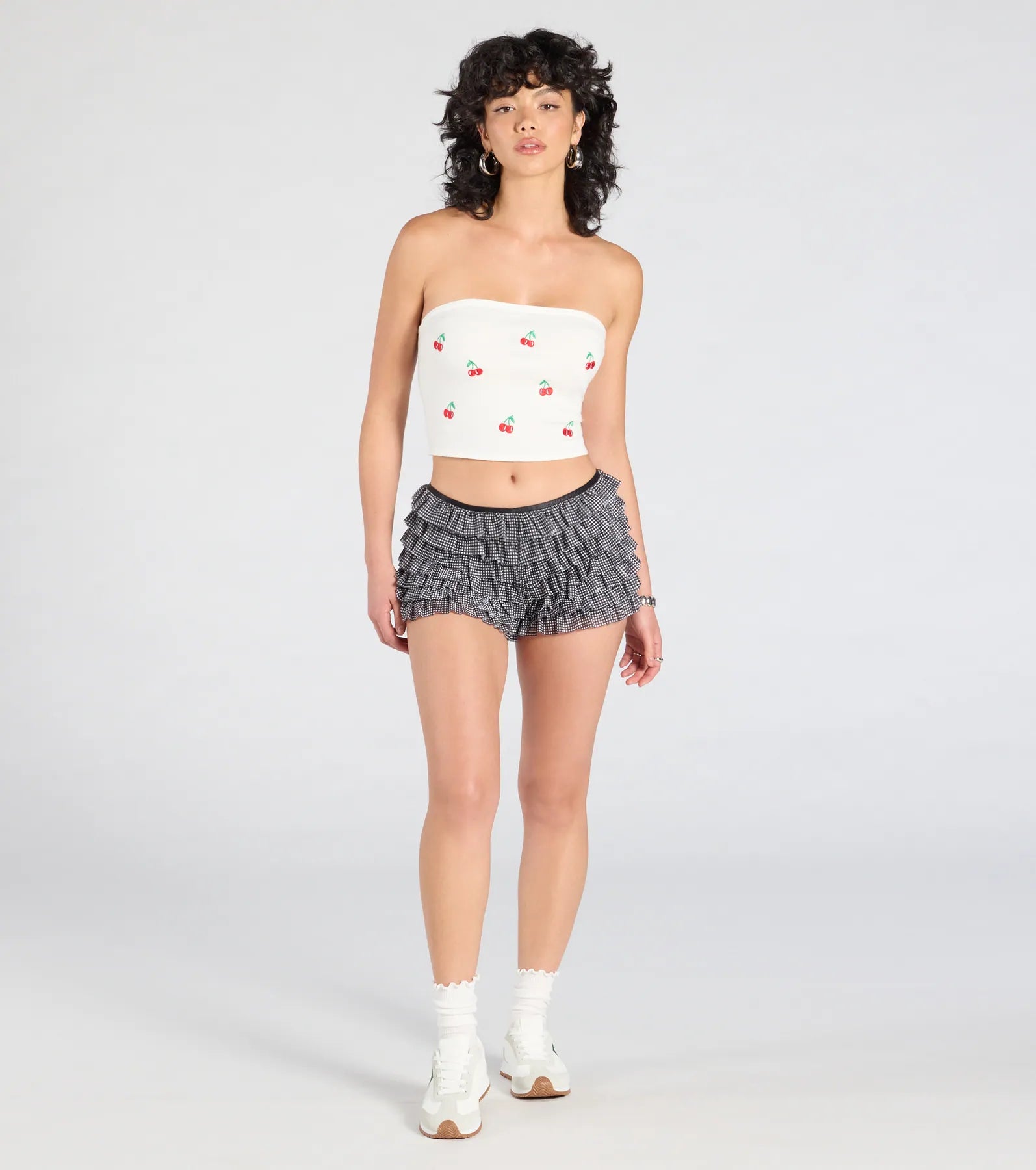 Premium Gingham Ruffle Hot Shorts - Ultimate Summer Style