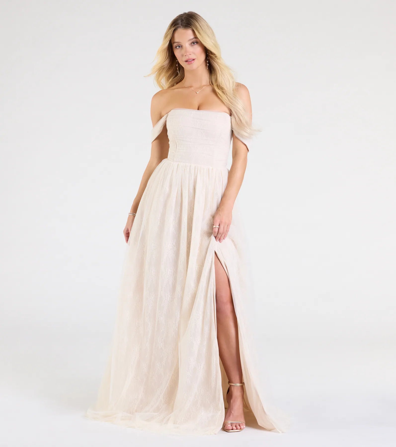 Ultimate Raelynn Off-The-Shoulder Lace Ball Gown - Premium Elegance