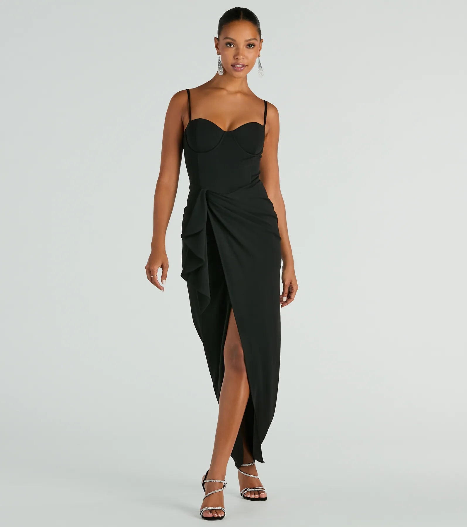 Ultimate Darcie Sweetheart Ruffle Slim Crepe Formal Dress