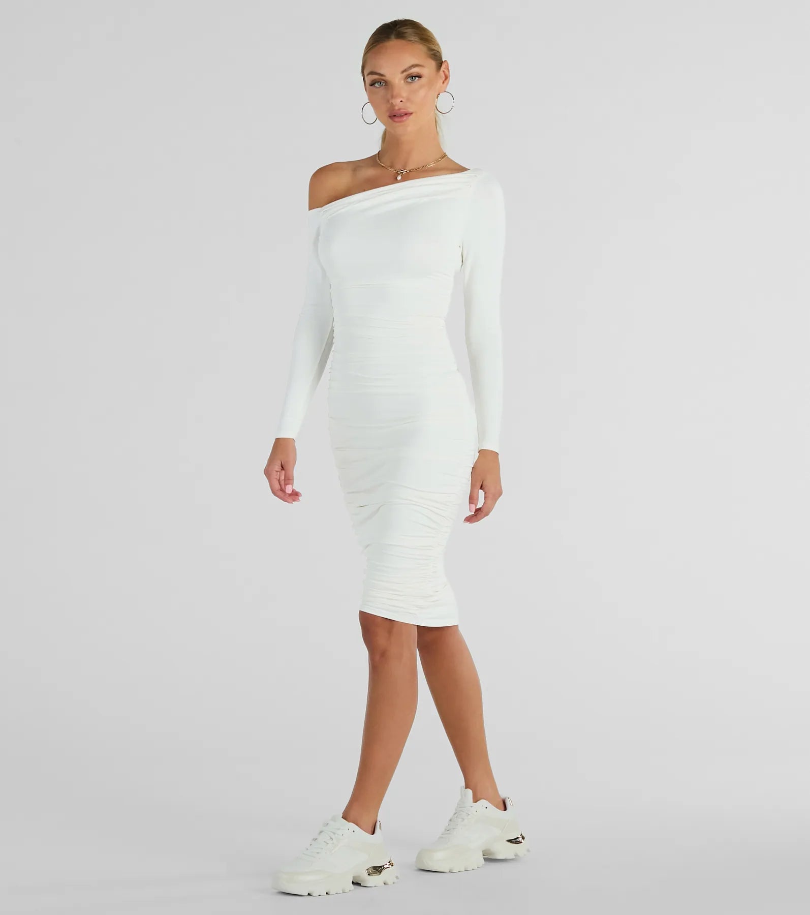 Ultimate Dinner Date Off-The-Shoulder Long Sleeve Midi Dress