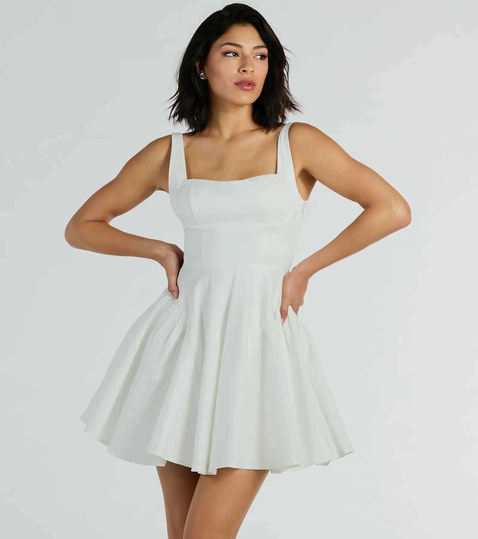 Elegant Low Back Bow Taffeta Skater Dress - Perfect for Special Occasions