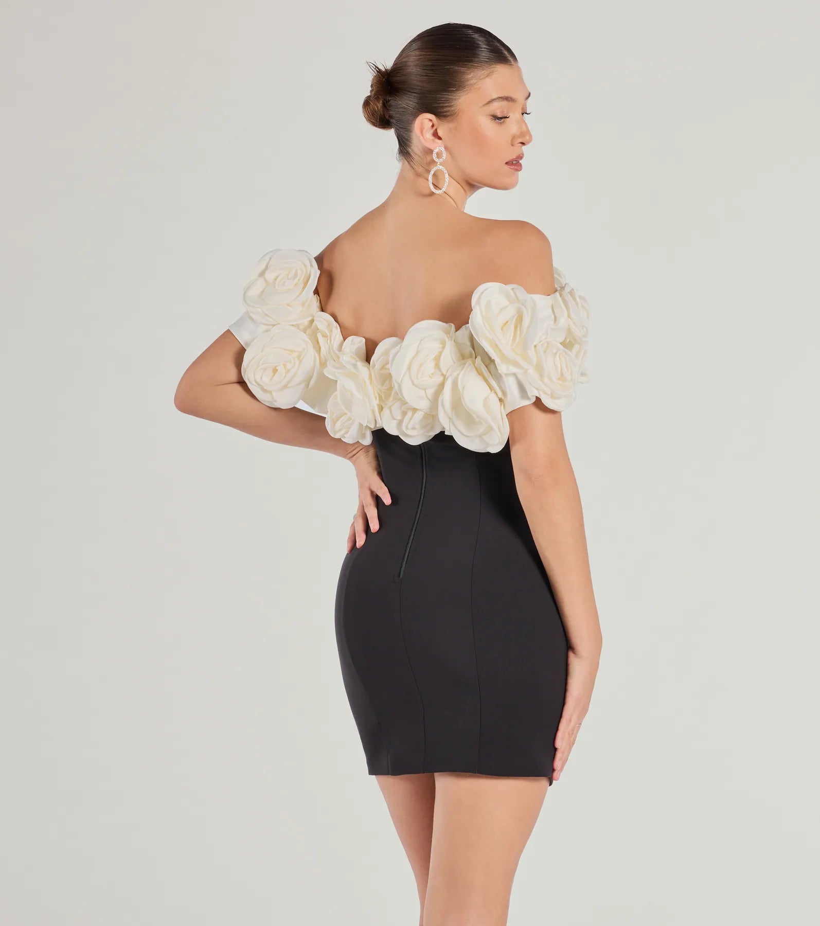 Premium Nancy Off-The-Shoulder Floral Mini Dress – Ultimate Party Wear