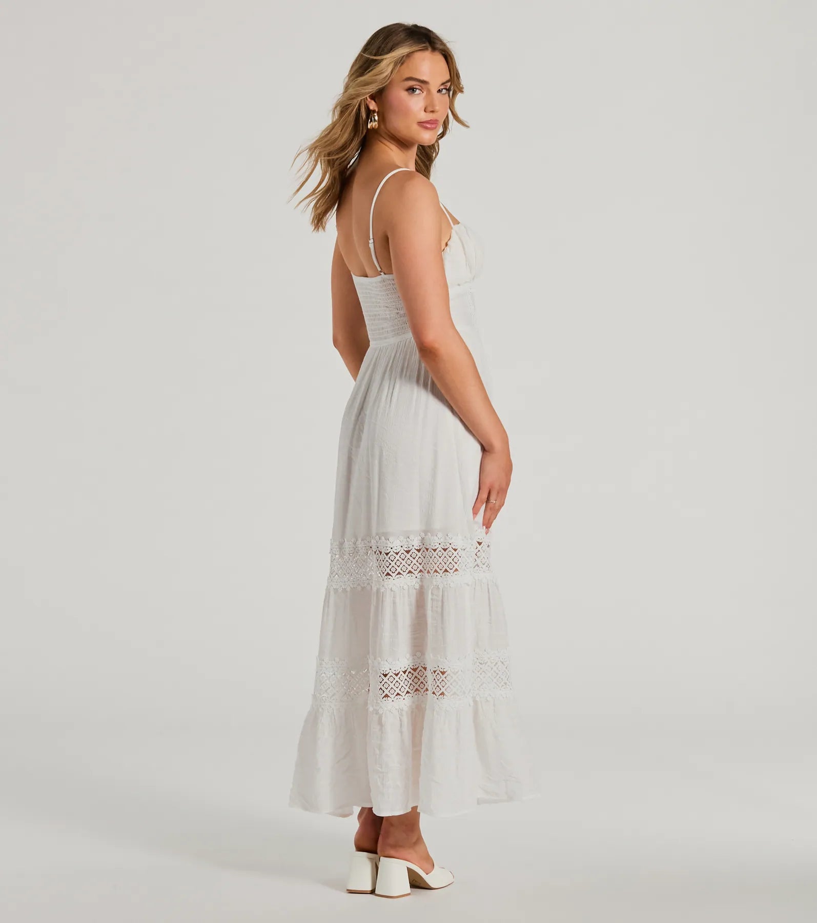 Ultimate Romance Sweetheart Lace Trim Maxi Dress