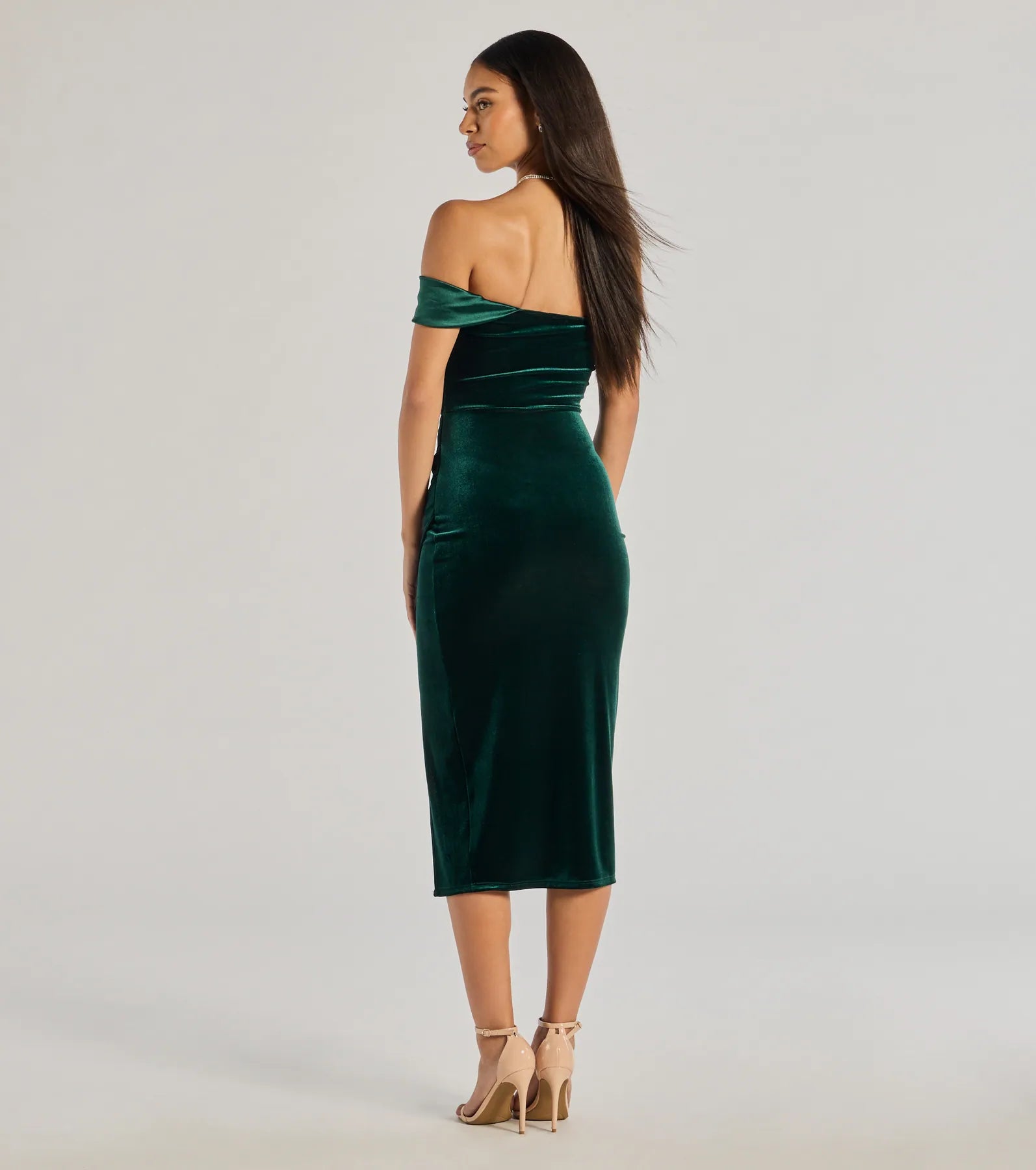 Ultimate Luxe Velvet Off-The-Shoulder Dress - Premium Midi Style