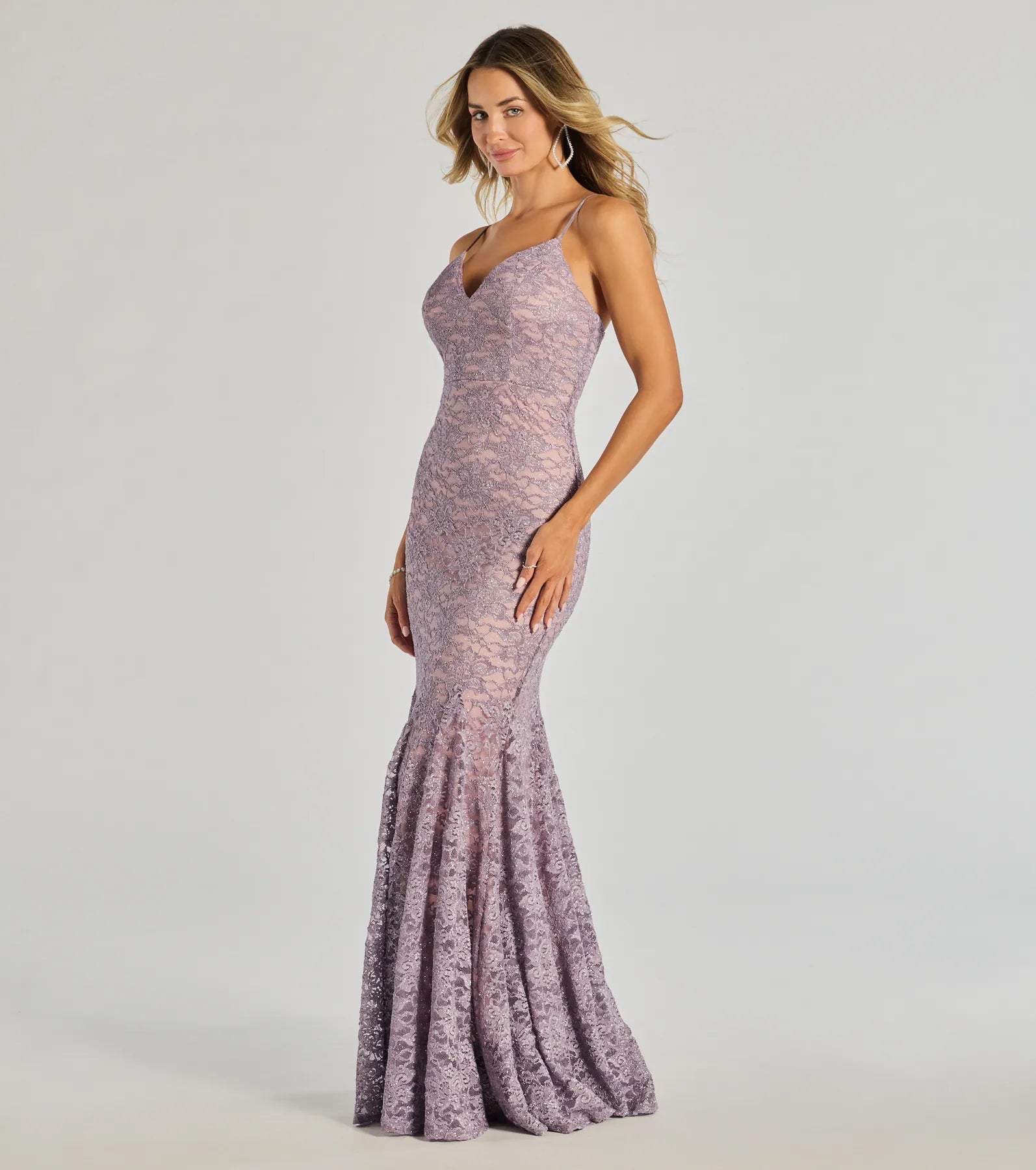 Arna Premium Low Back Mermaid Lace Evening Gown