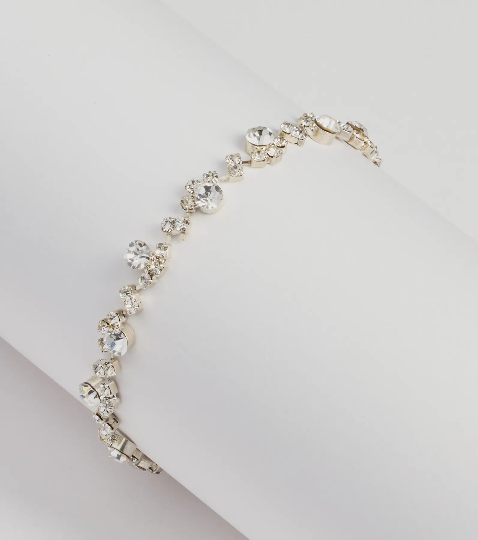 Premium Glam Rhinestone Clasp Bracelet - Ultimate Elegance