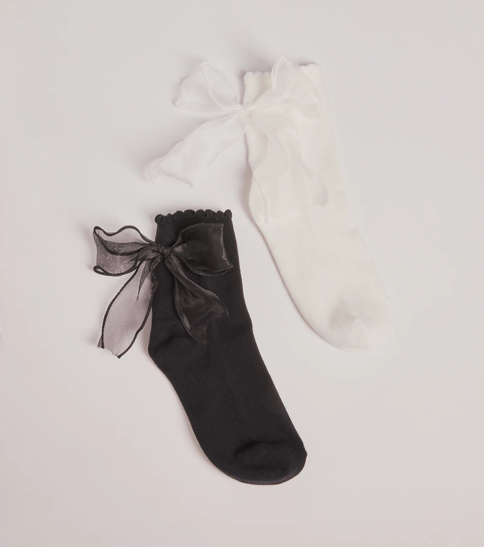 Ultimate Chic Bow Sock Duo - Premium Two-Pack