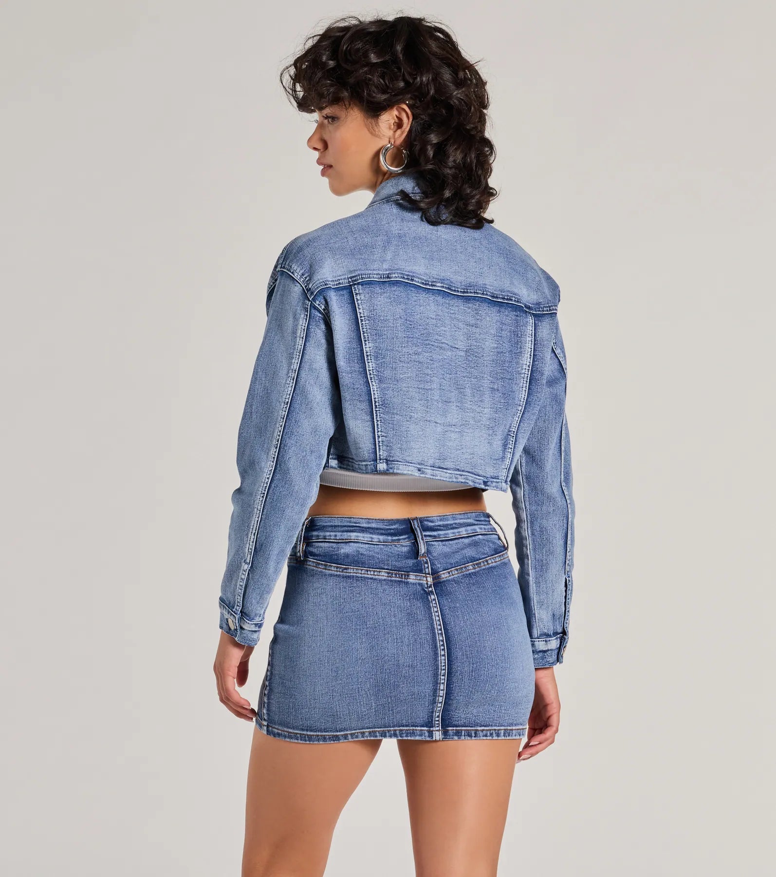 Ultimate Cropped Denim Jacket - Premium Style & Fit