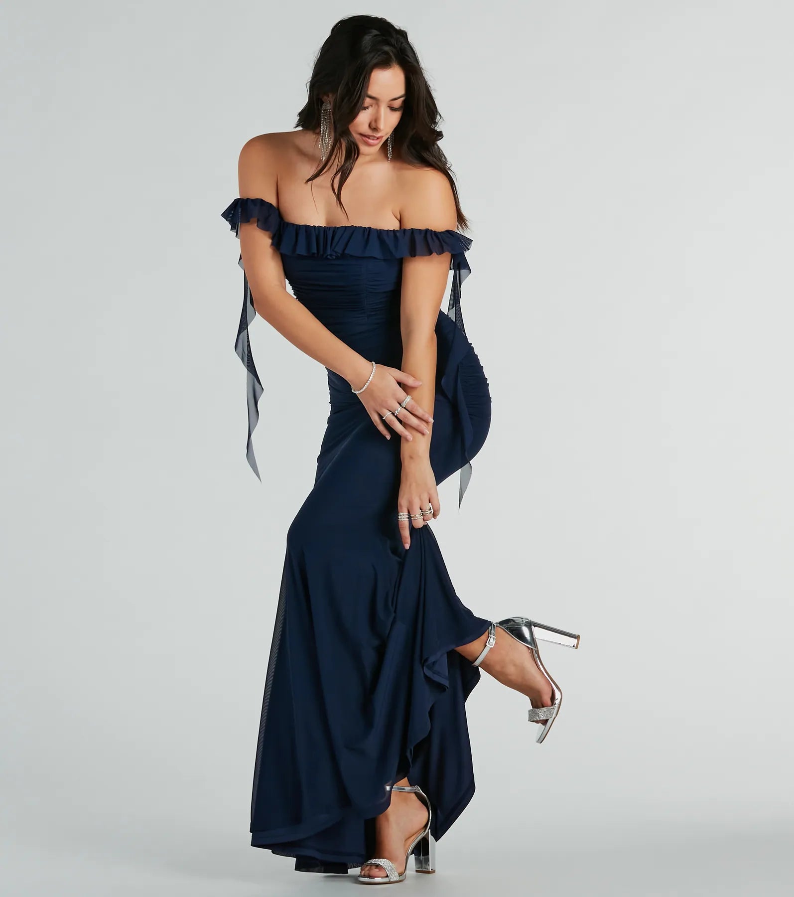 Premium Deyna Off-The-Shoulder Mermaid Gown