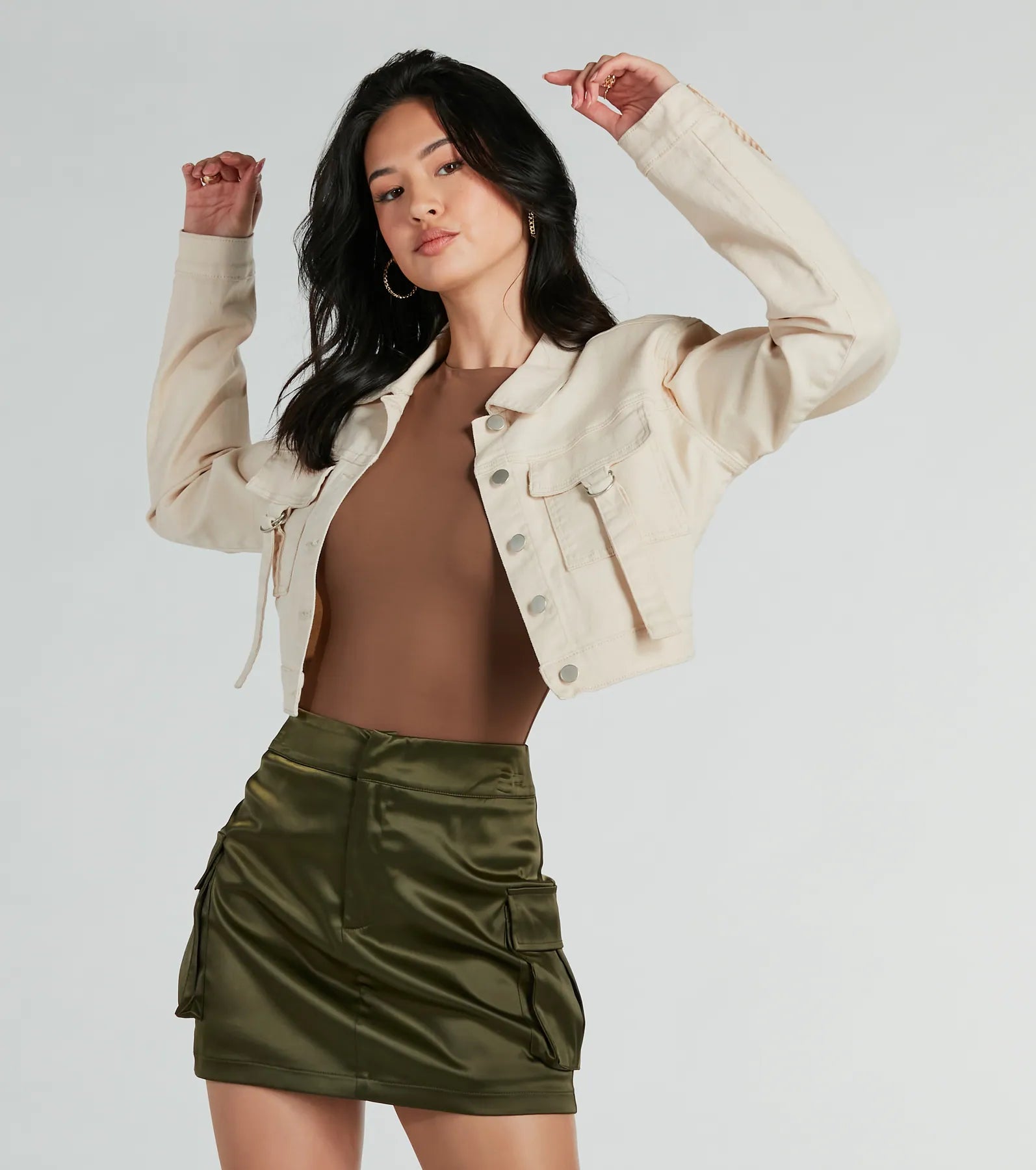 Ultimate Trendy Nature Cargo Jacket - Premium Woven Crop Style