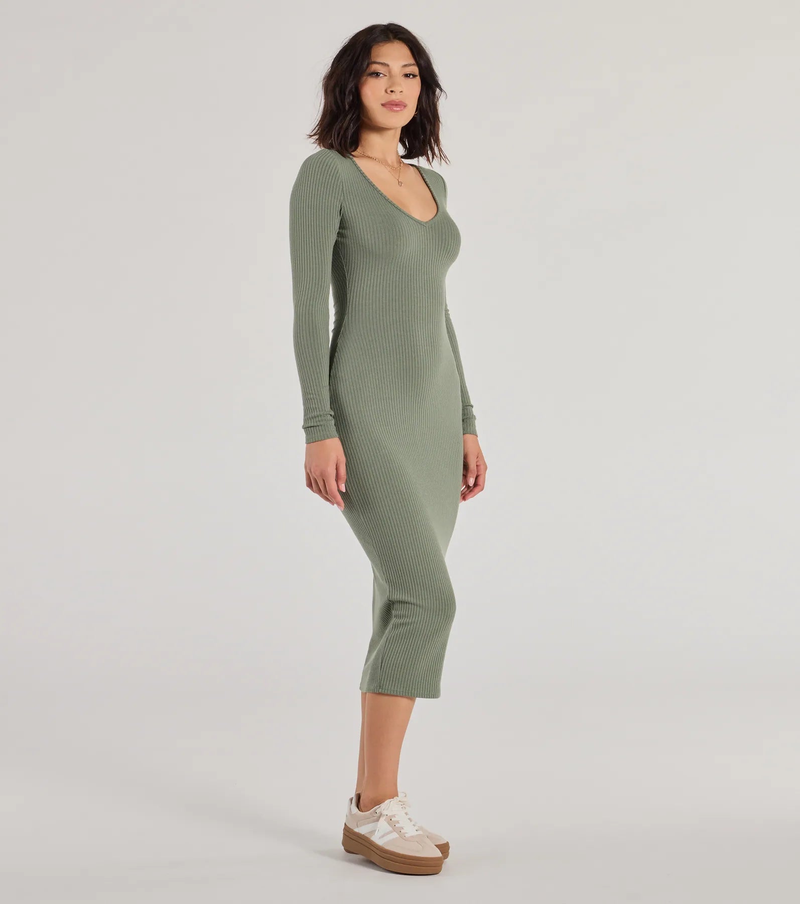 Ultimate Casual Chic Ribbed Knit Midi Dress