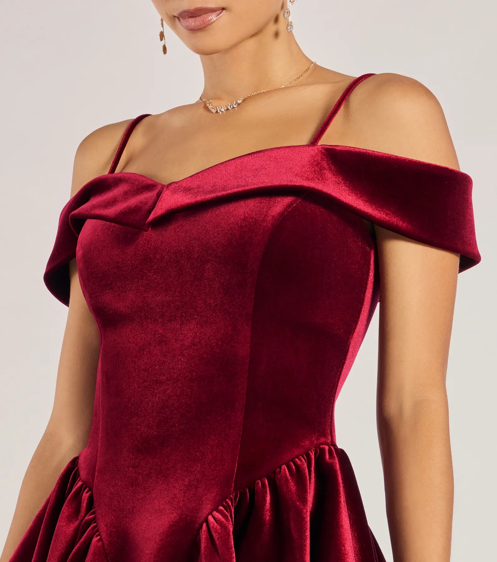 Premium Andie Velvet Drop Waist Skater Dress - Ultimate Elegance