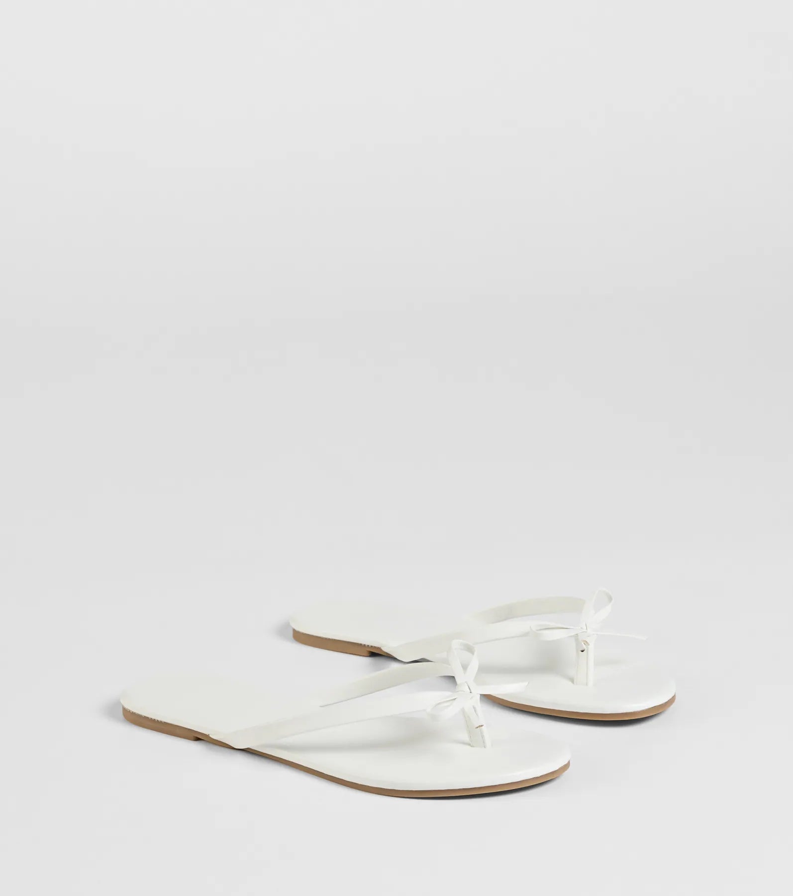 Ultimate Bow Detail Thong Strap Sandals - Perfect Pair for Casual Style