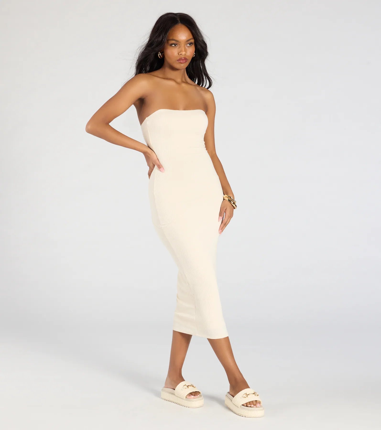 Ultimate Strapless Ribbed Knit Midi Dress - Simply Chic & Form-Fitting