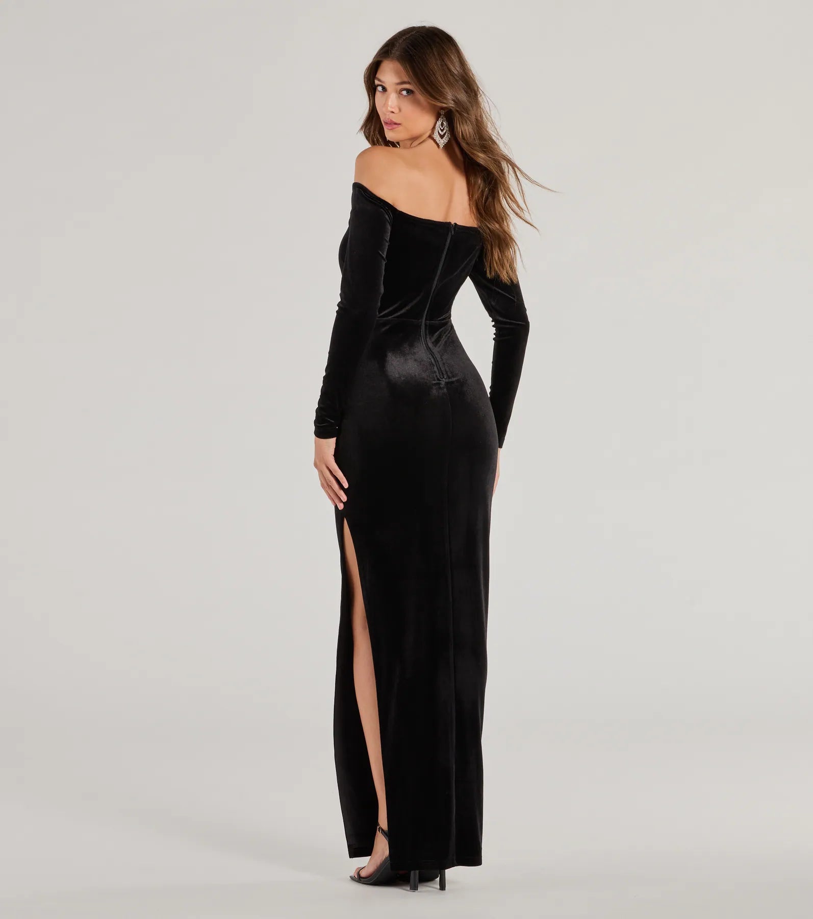 Premium Rosalyn Velvet Off-The-Shoulder Elegance Dress