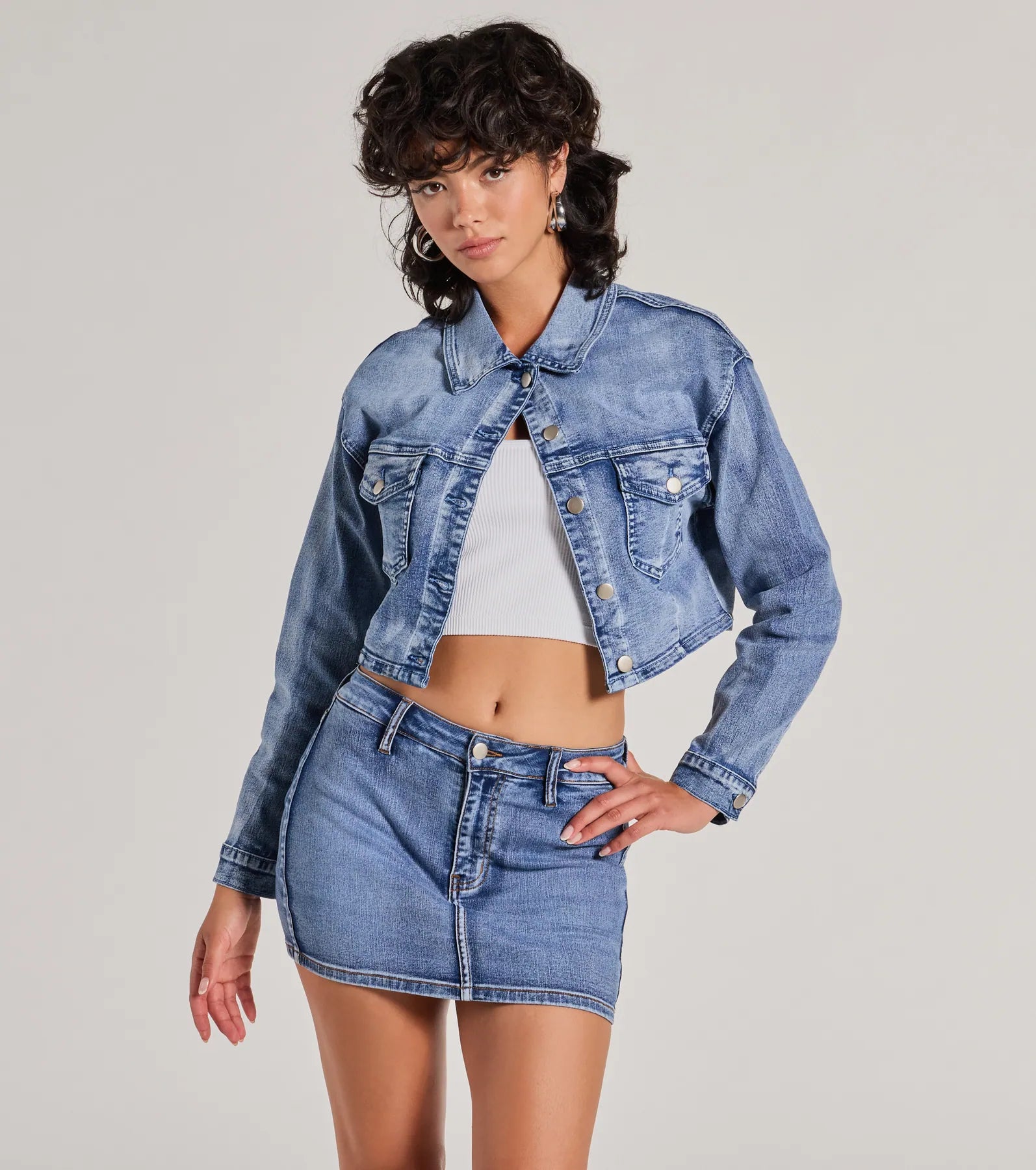 Ultimate Cropped Denim Jacket - Premium Style & Fit