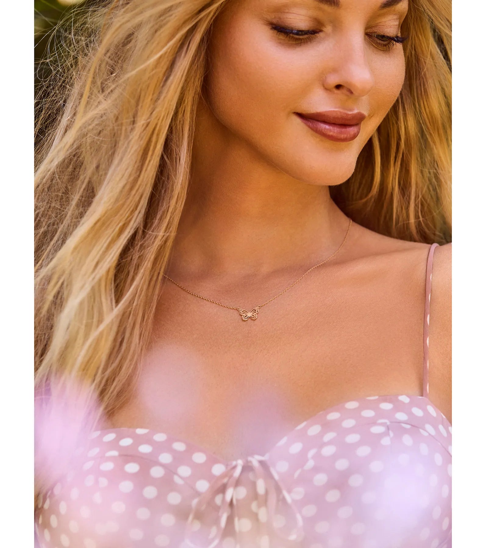 Premium Social Butterfly Charm Necklace - Ultimate Everyday Elegance
