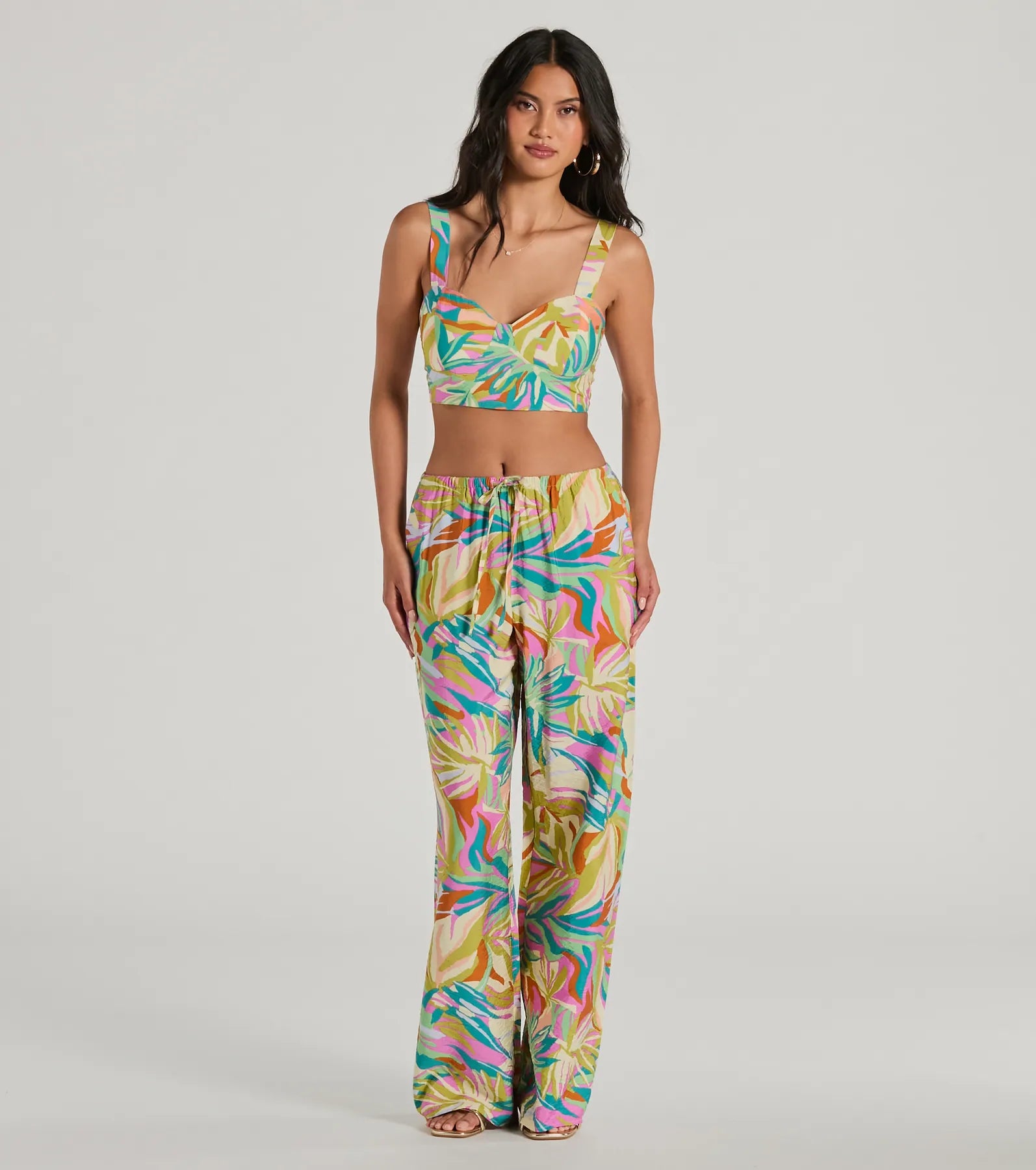 Ultimate Getaway High Rise Tropical Pants