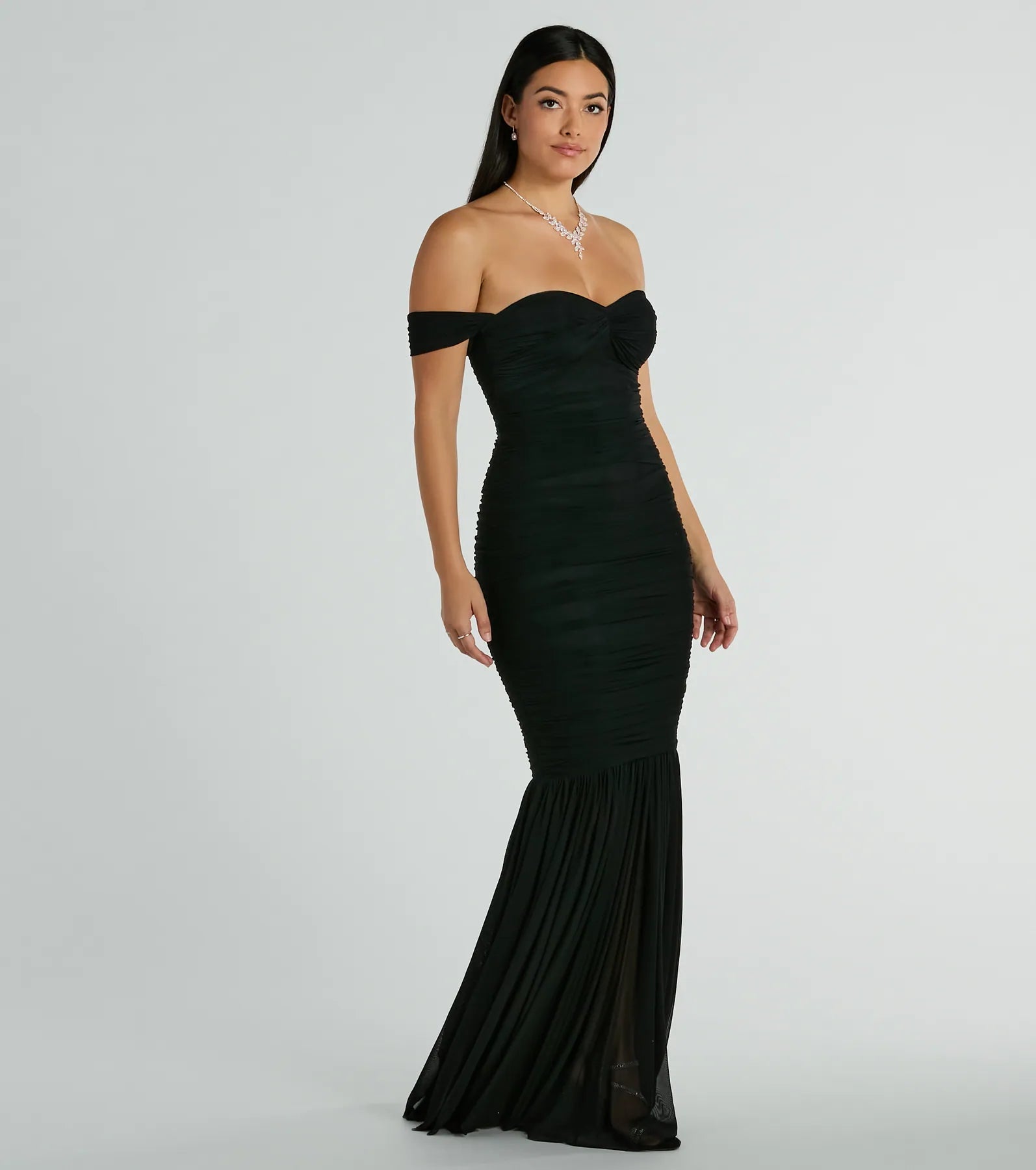 Ultimate Cece Off-The-Shoulder Mermaid Mesh Formal Dress