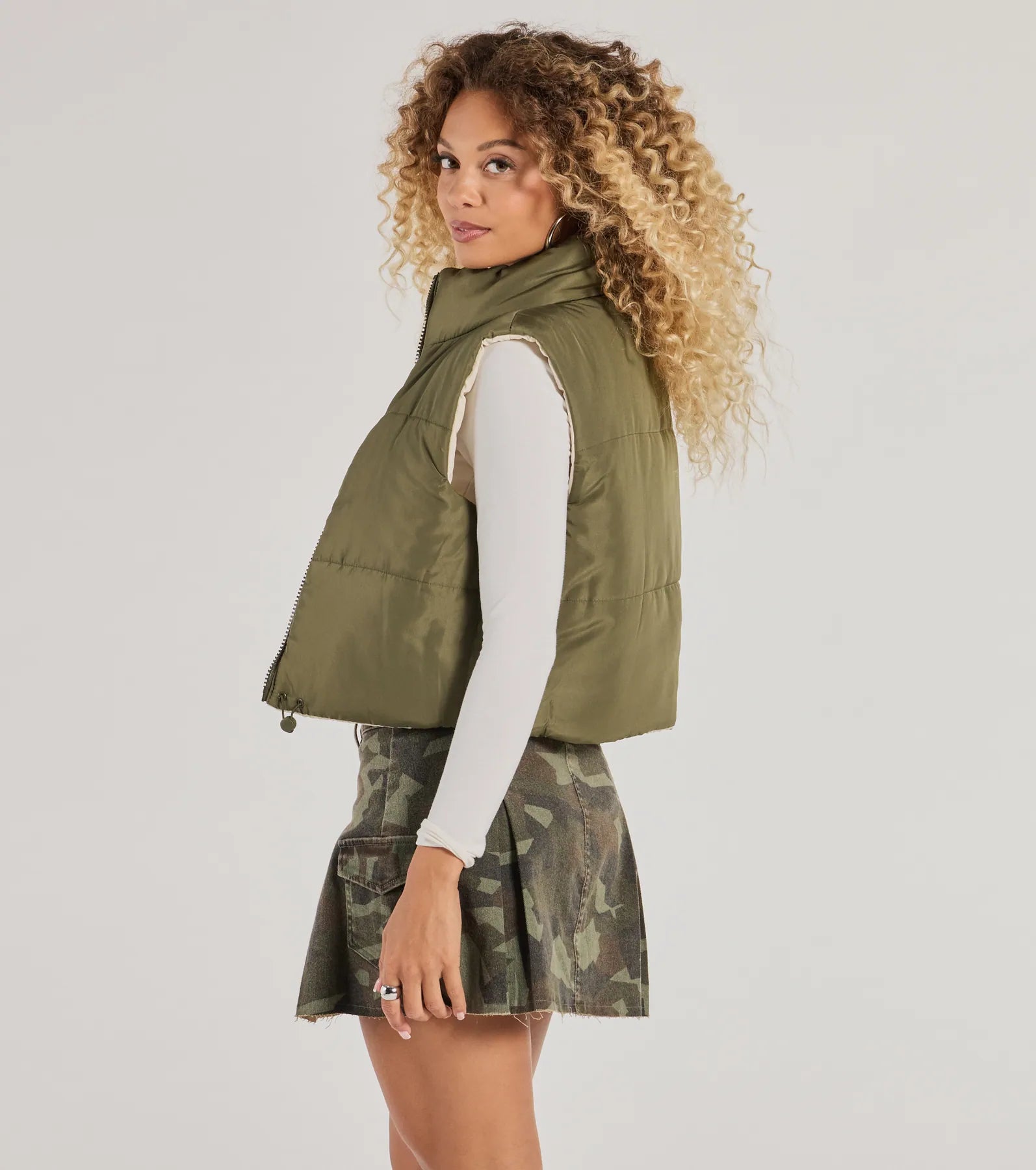 Ultimate Reversible Cropped Puffer Vest - Casual & Stylish