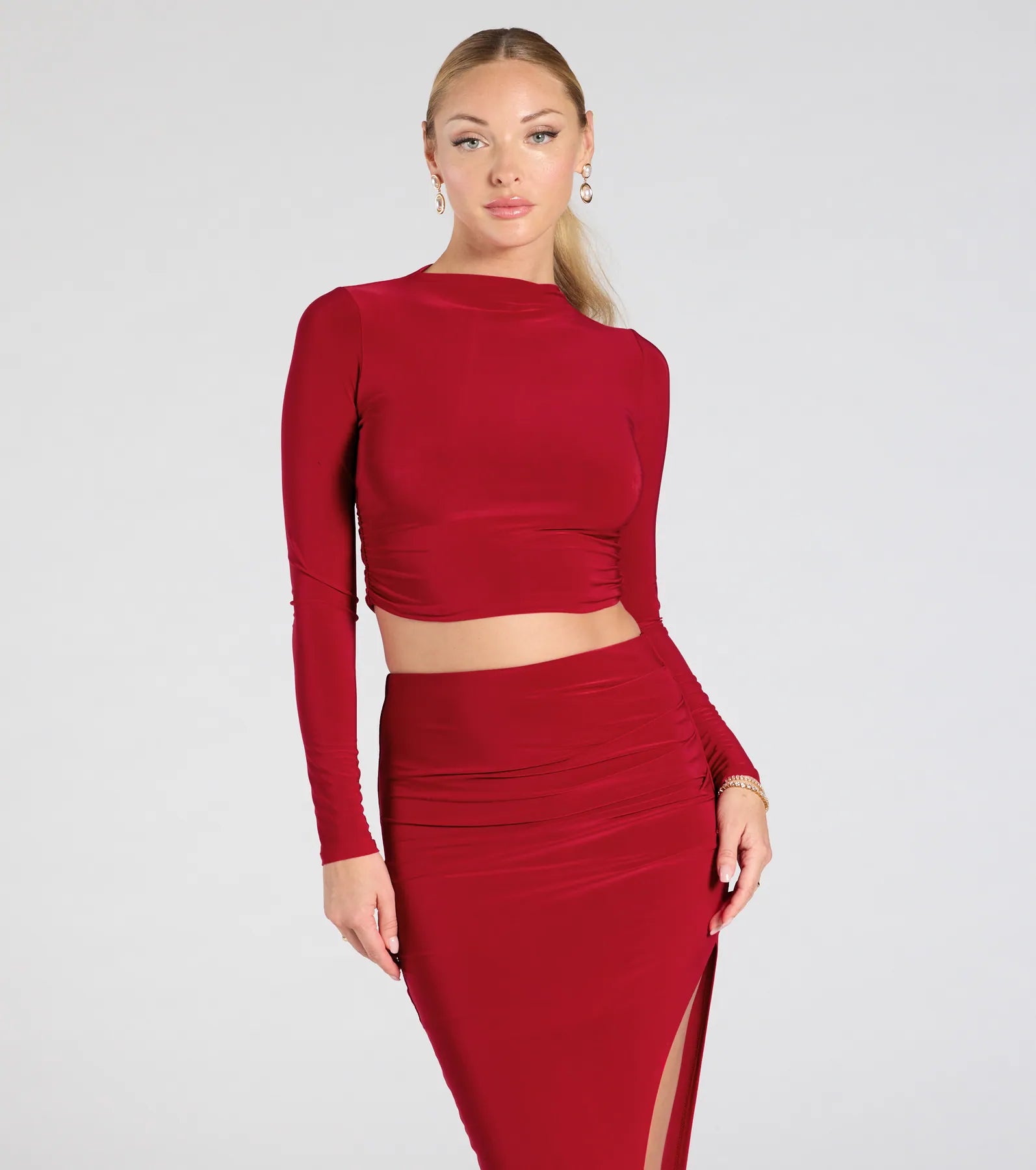 Premium Bold Staple Long Sleeve Crop Top - Ultimate Wardrobe Essential