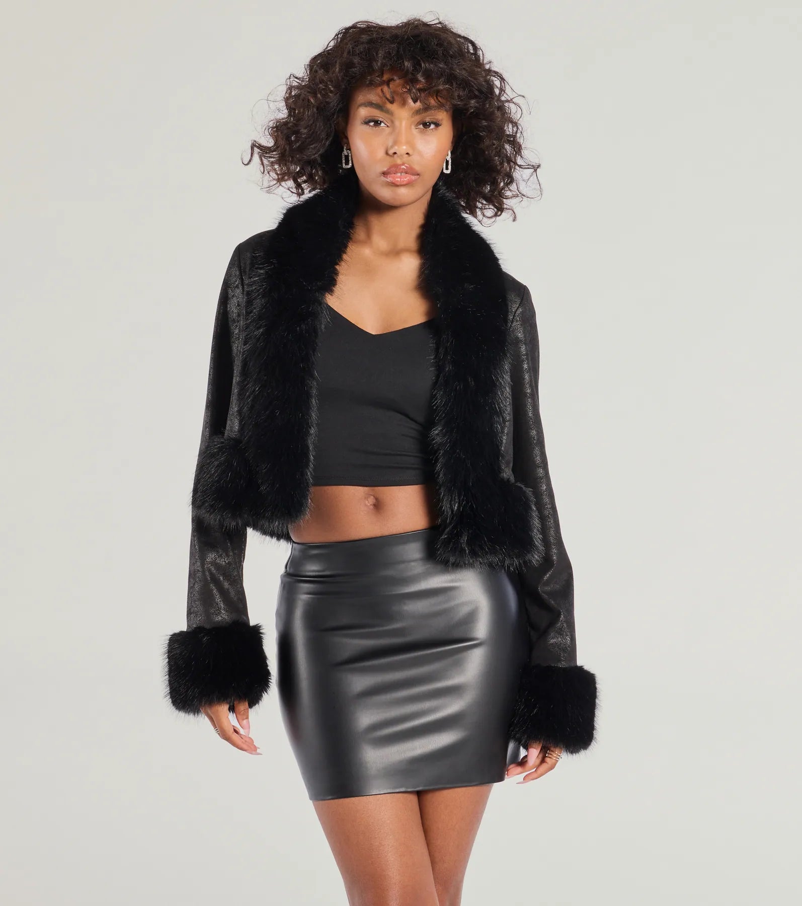 Premium Faux Fur Trim Cropped Jacket - Ultimate Style Statement