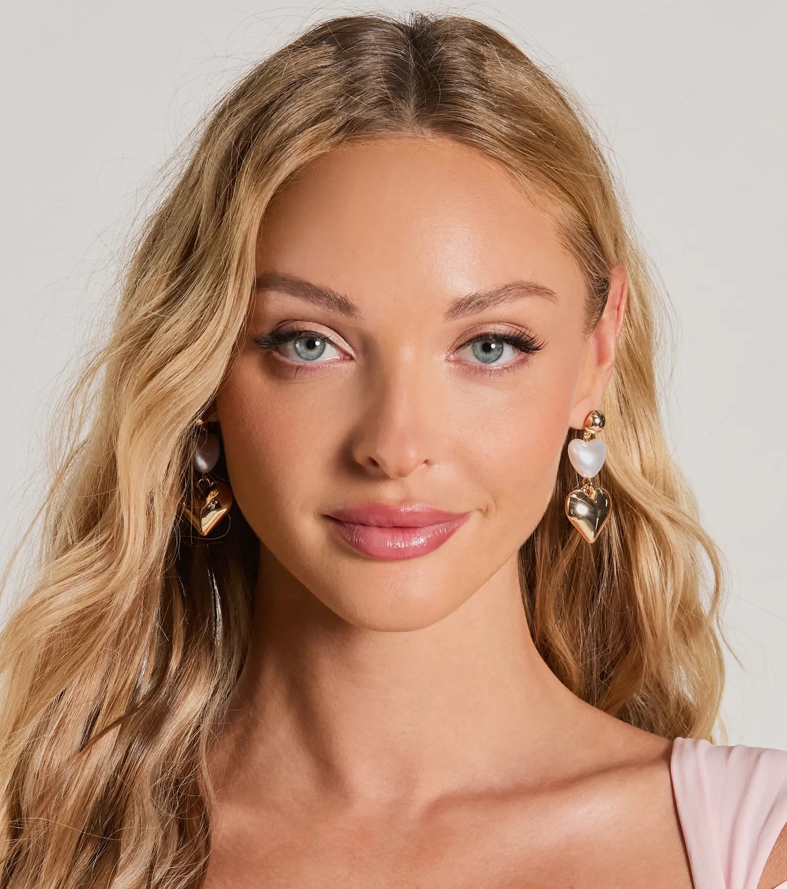 Ultimate Glamour: Pearl Heart Statement Earrings