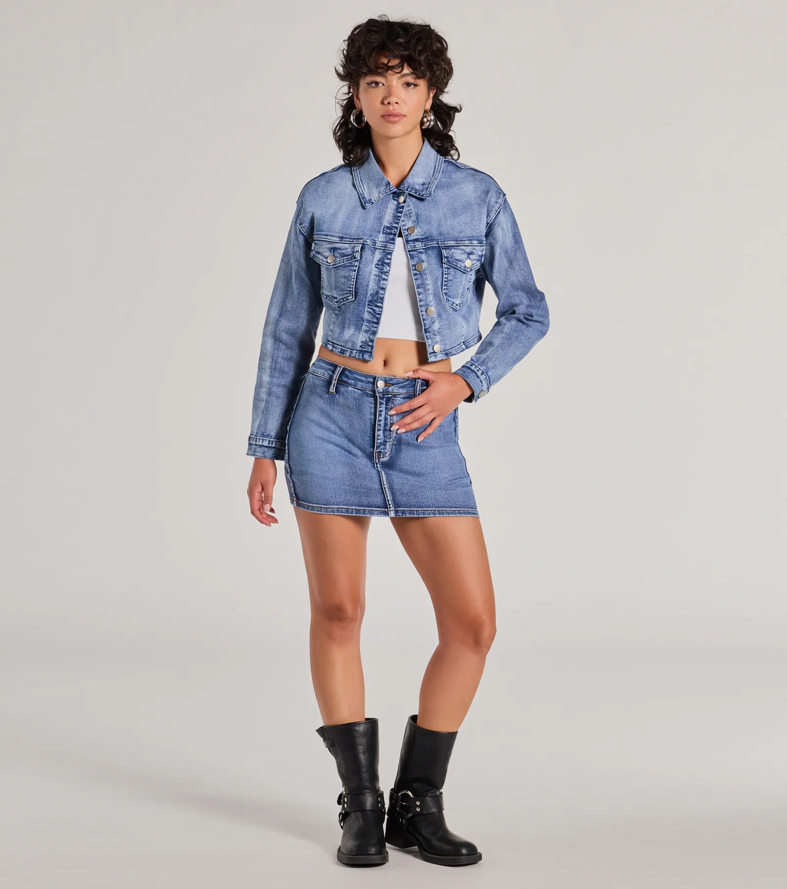 Ultimate Cropped Denim Jacket - Premium Style & Fit