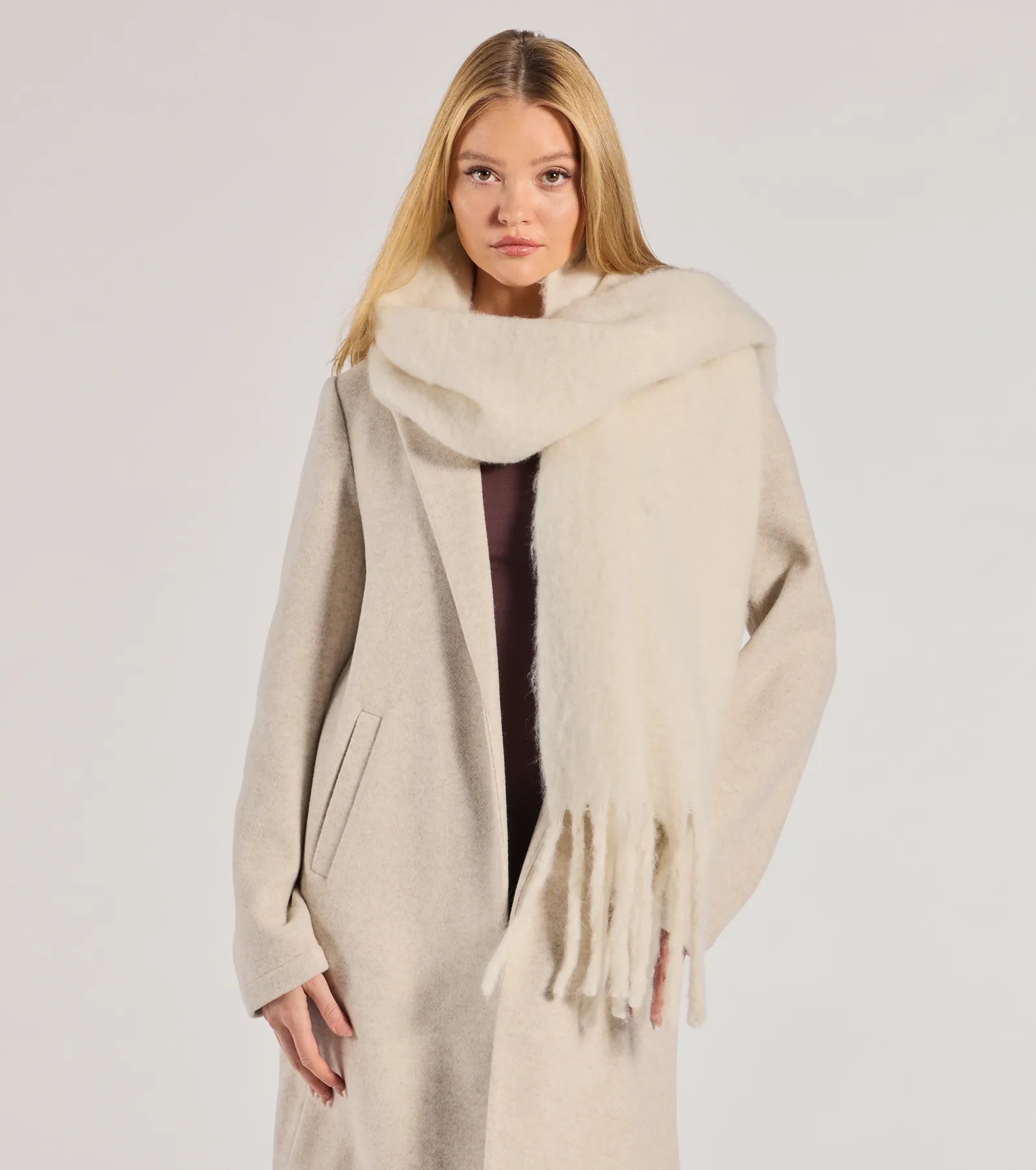 Premium Oversized Fringe Scarf - Ultimate Winter Style