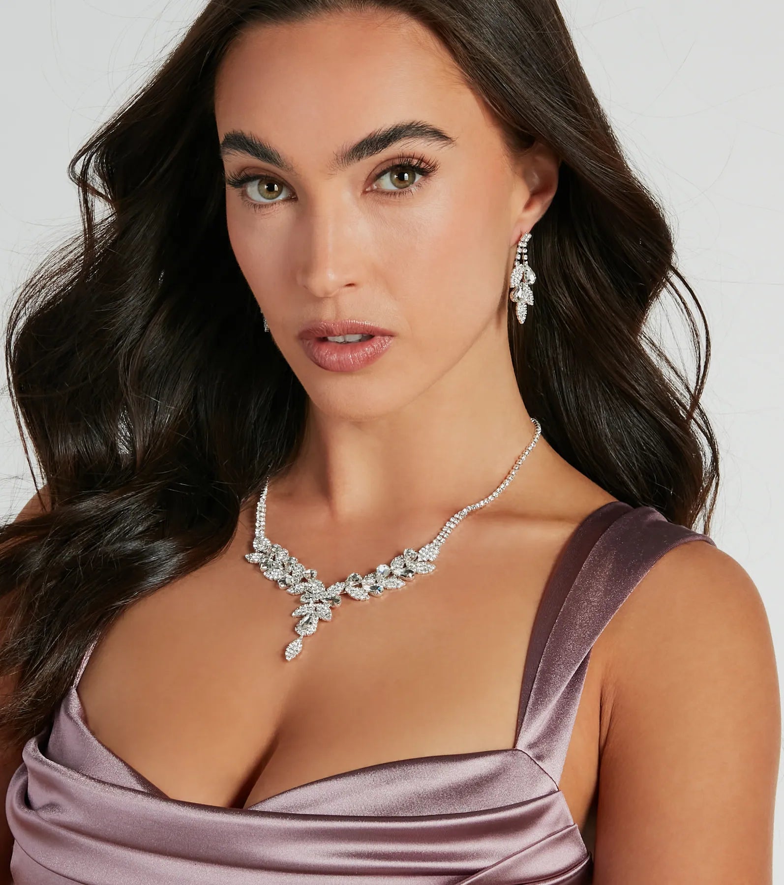 Premium Glam Rhinestone Leaf-Shaped Necklace & Earring Set - Ultimate Luxe Accessory