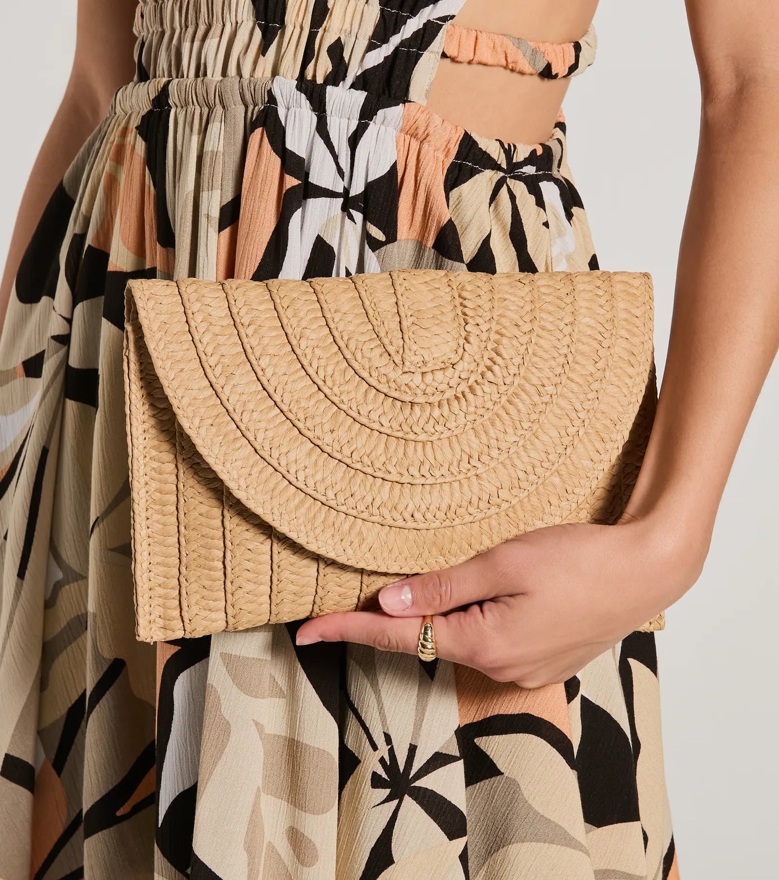 Ultimate Summer Style Straw Clutch Purse