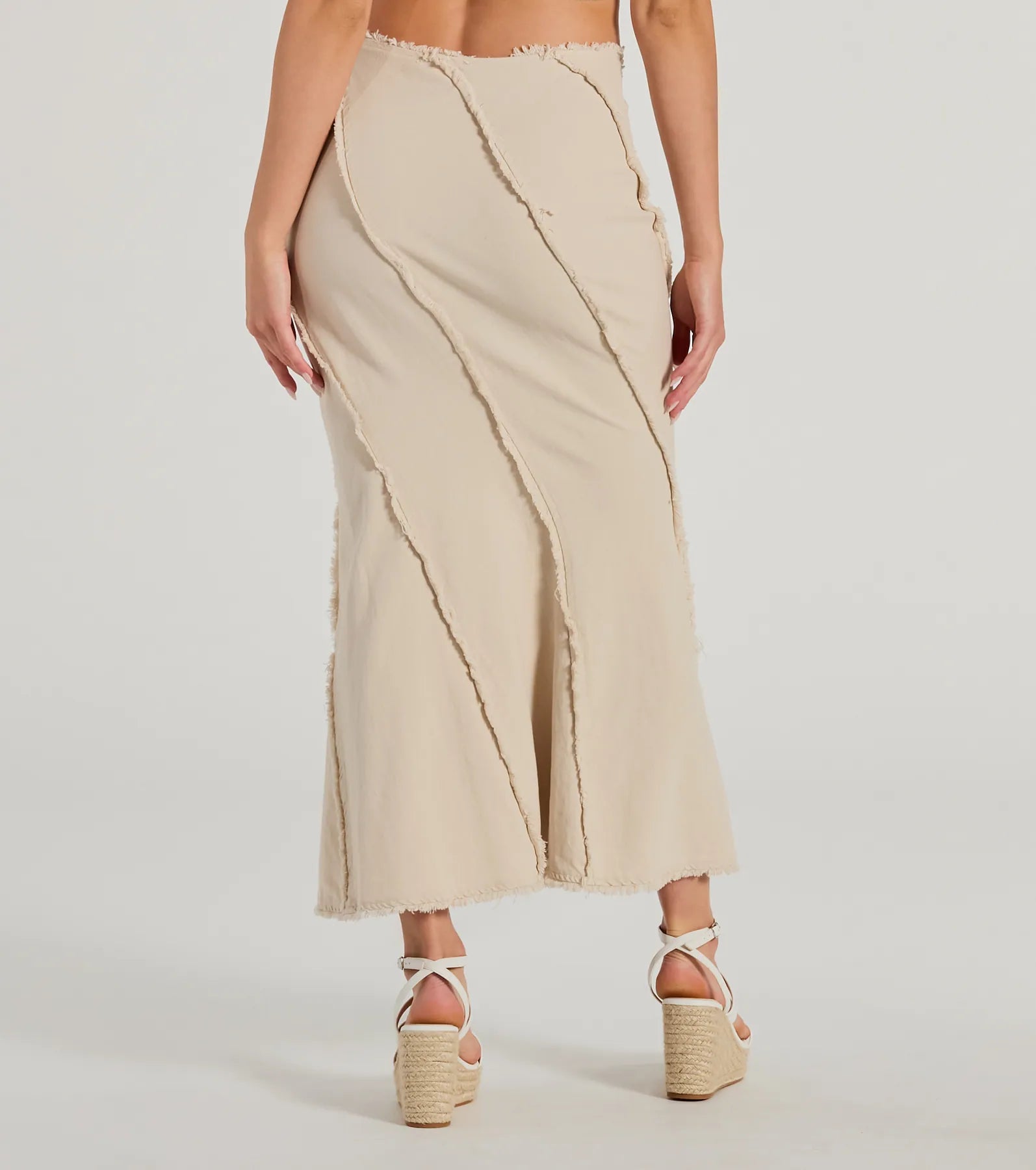 Premium High-Rise Frayed A-Line Maxi Skirt - Ultimate Summer Style