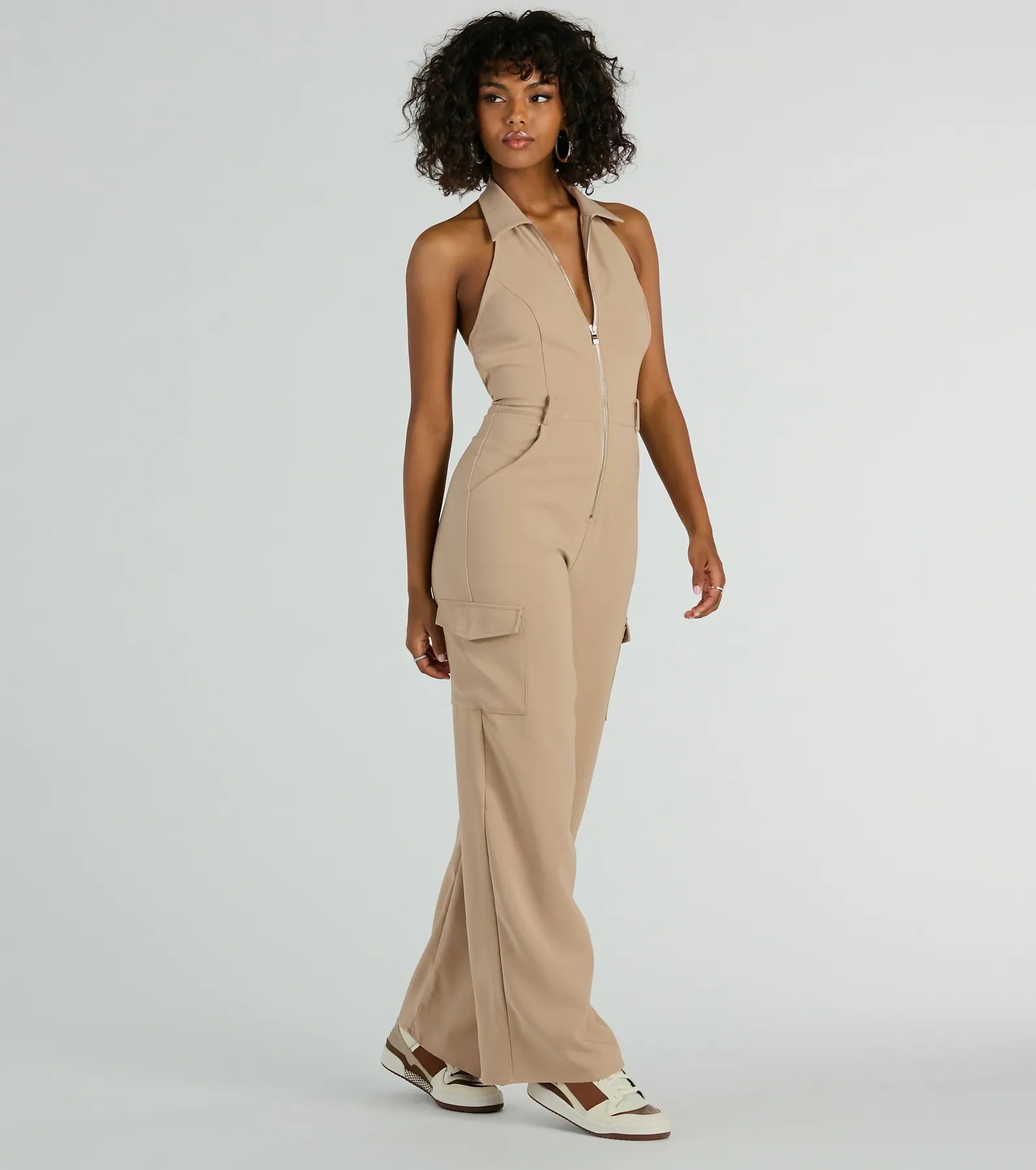 Premium Travel Chic Halter Wide-Leg Cargo Jumpsuit