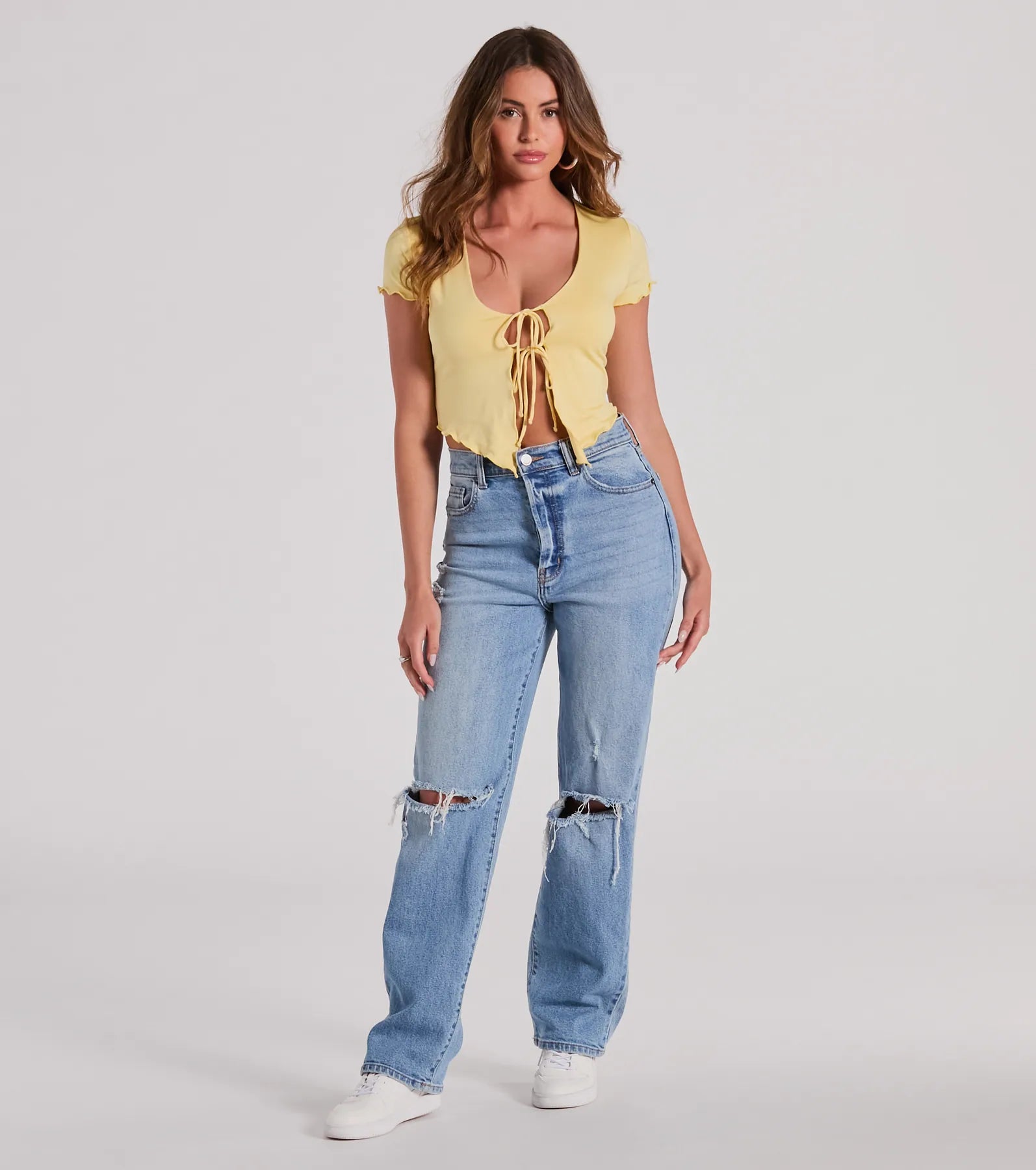 Ultimate Sweet Tie-Front Crop Top - Casual & Flirty