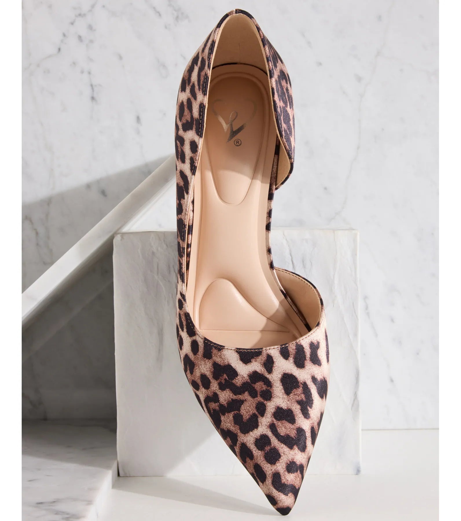 Premium Leopard Print Stiletto Pumps - Ultimate Glamour