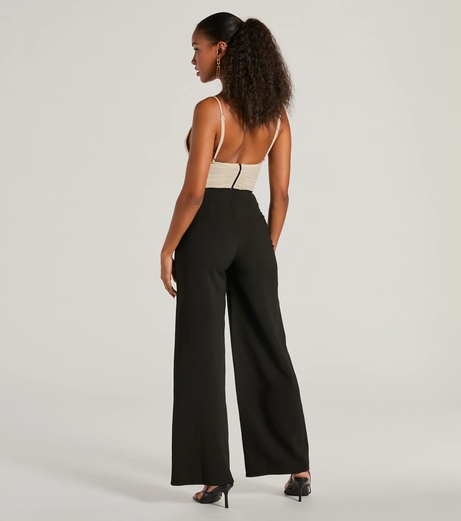 Ultimate Sweet & Chic Bow Detail Jumpsuit - Effortlessly Stylish