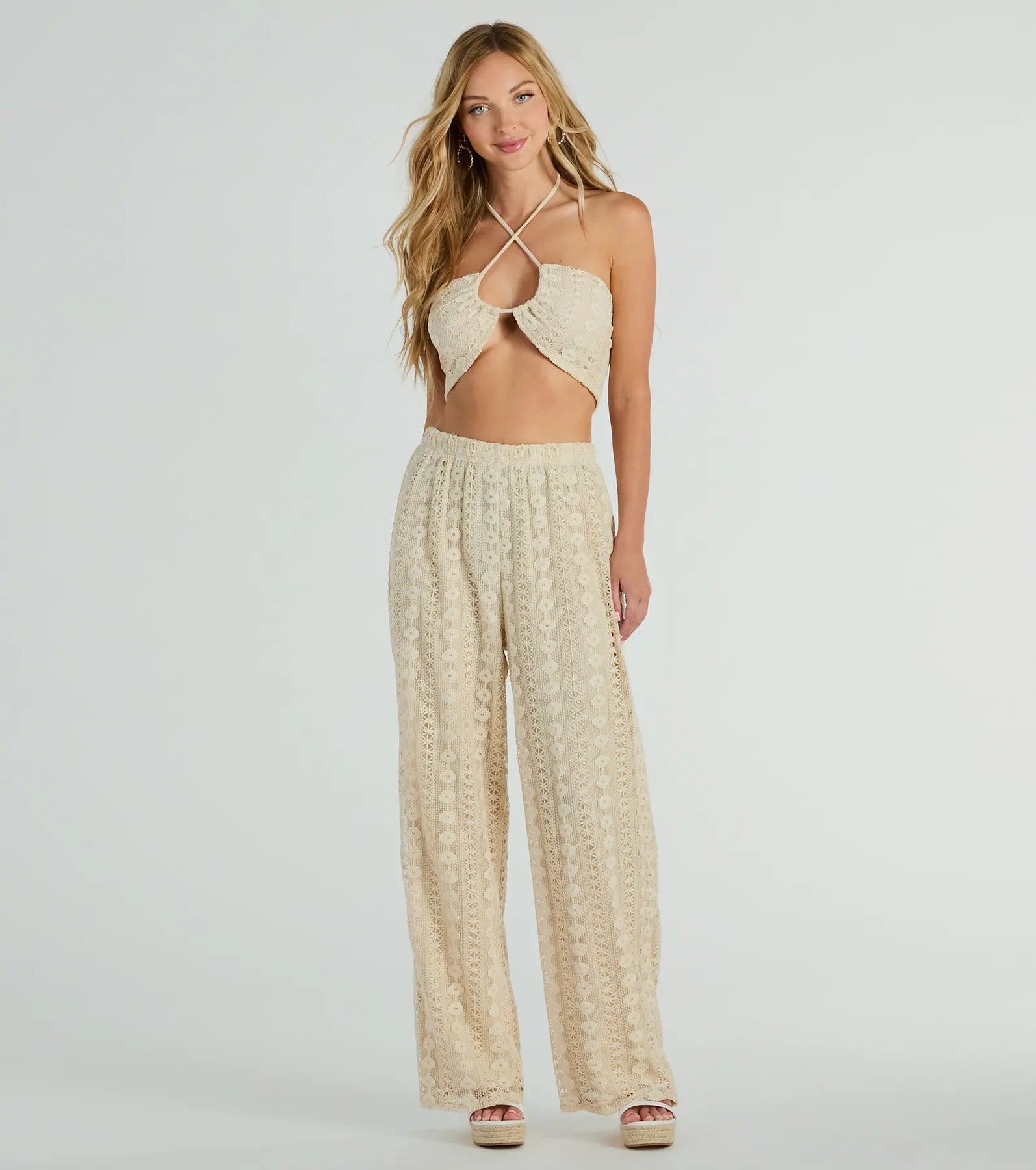 Ultimate Boho-Chic Halter Crochet Crop Top