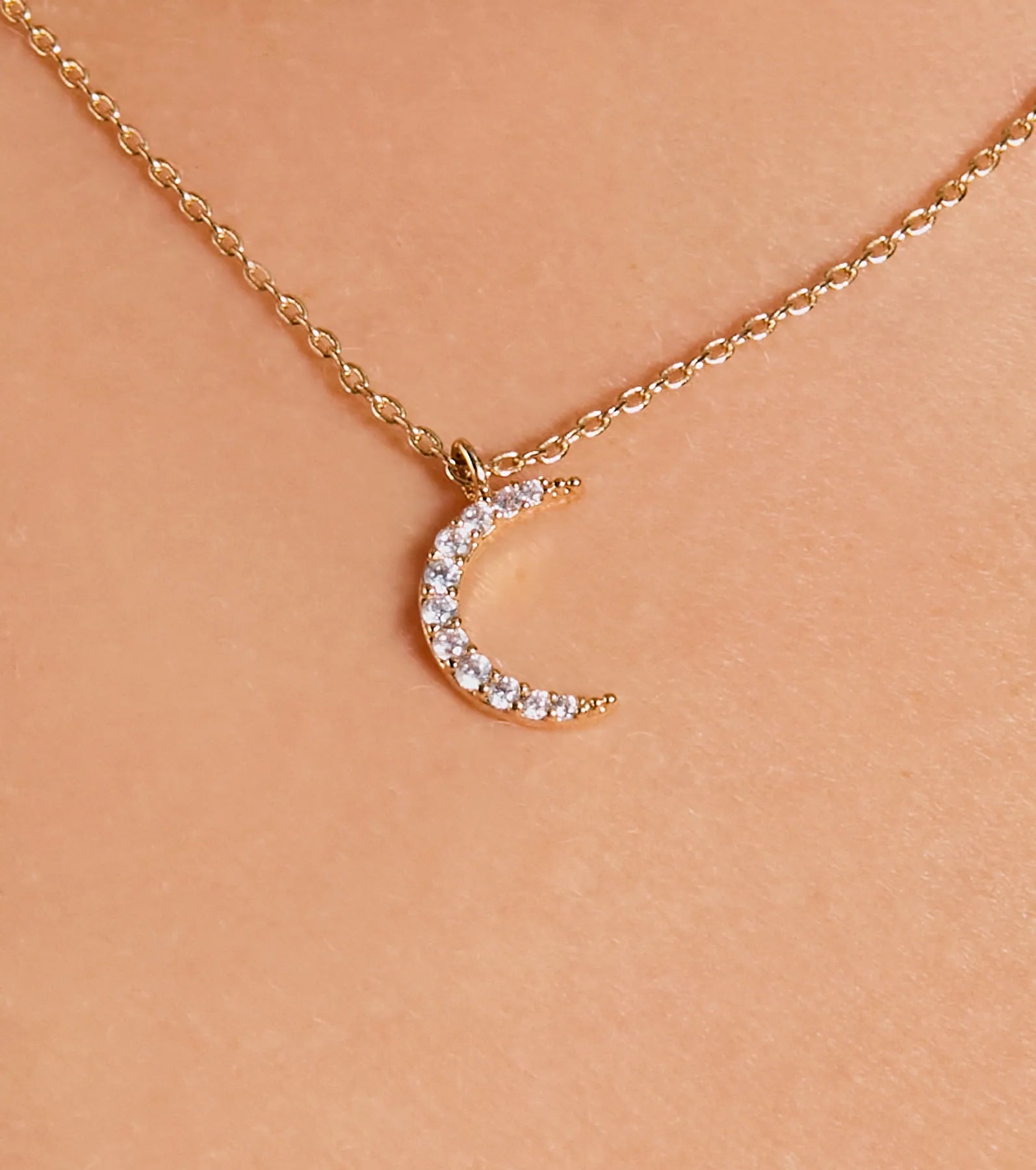 Premium Cubic Zirconia Moon Charm Necklace - Ultimate Elegance