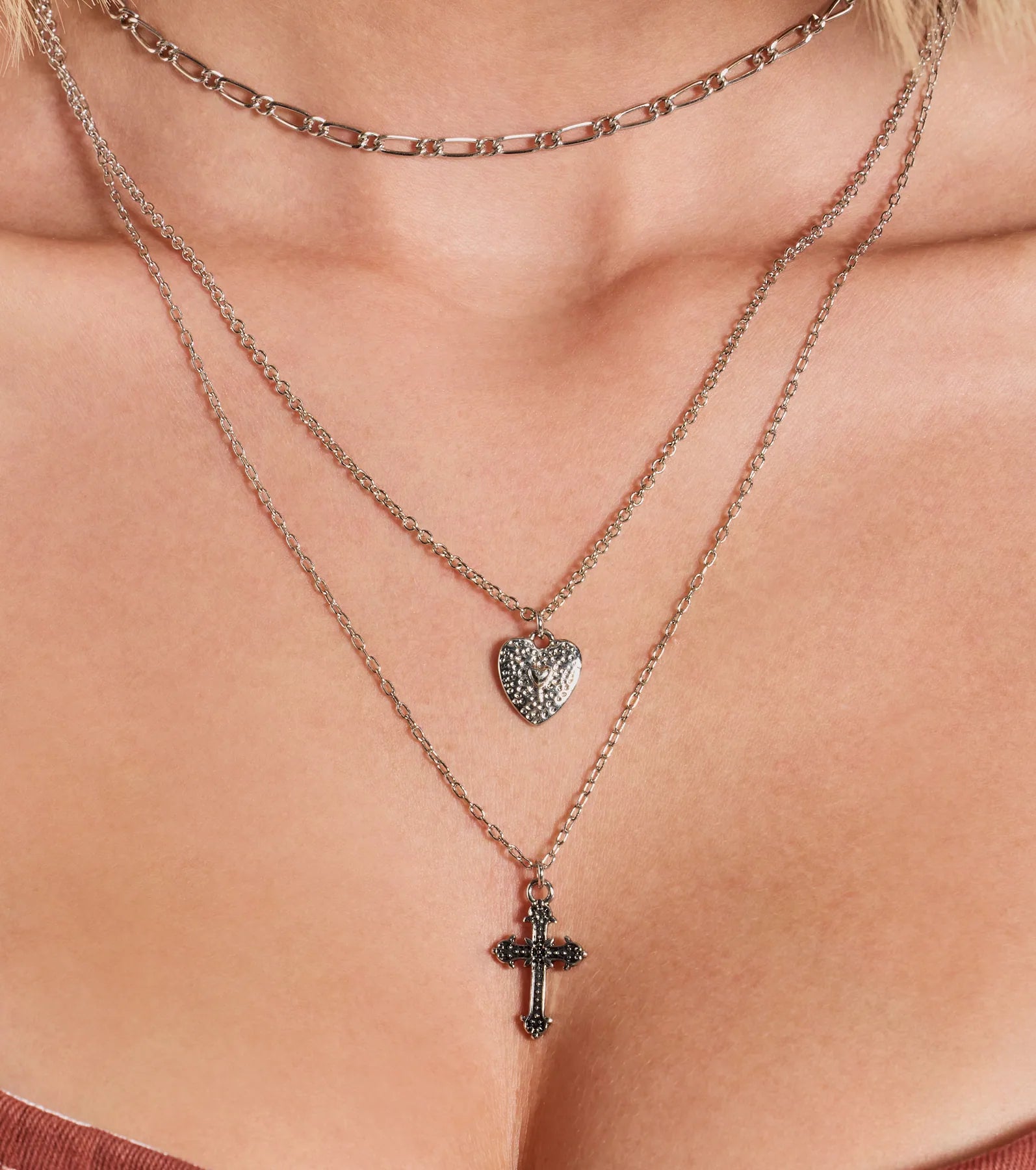 Premium Cross My Heart Layered Necklace - Ultimate Style Statement