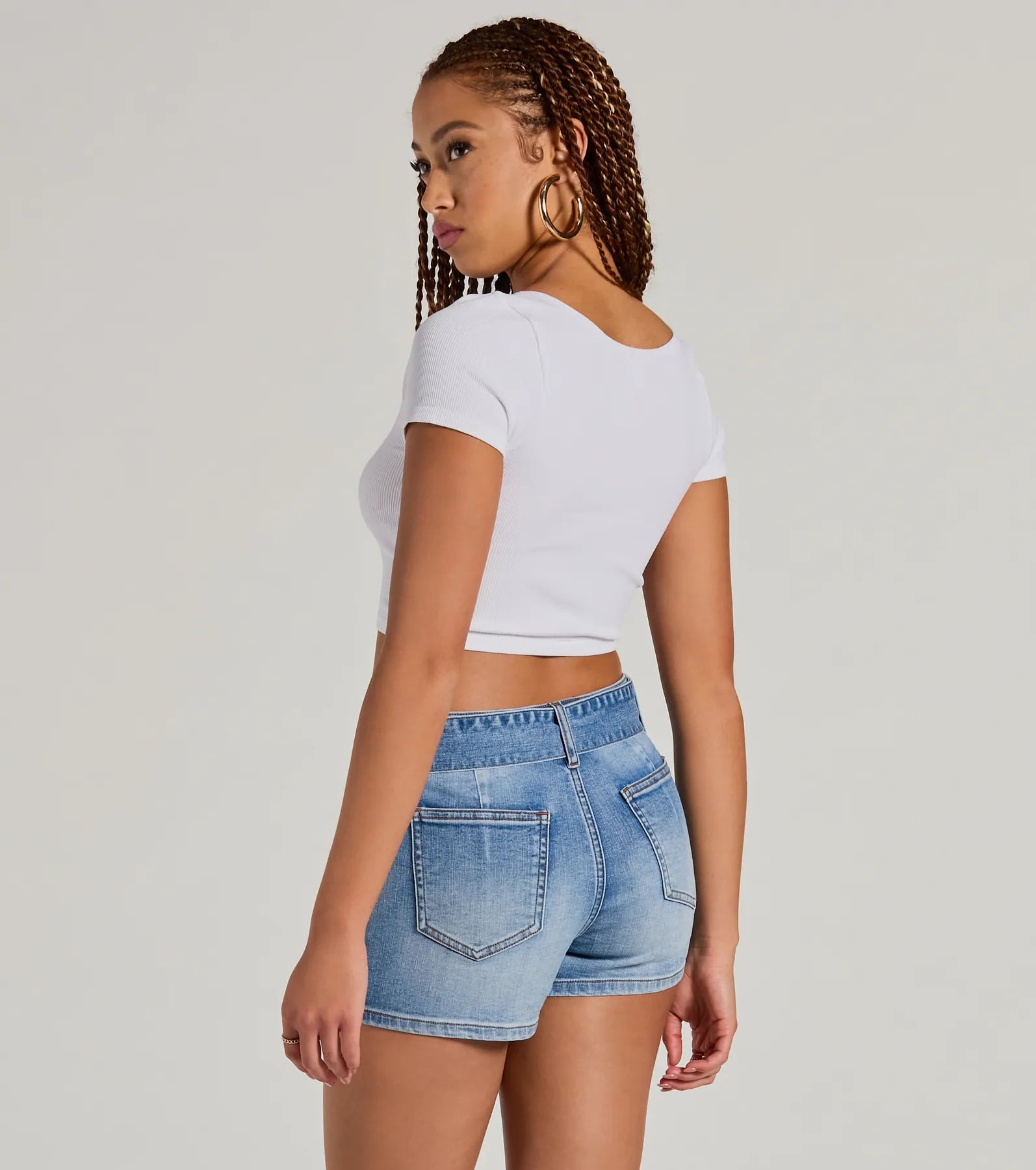 Premium Summer Girlie Mid Rise Belted Denim Shorts