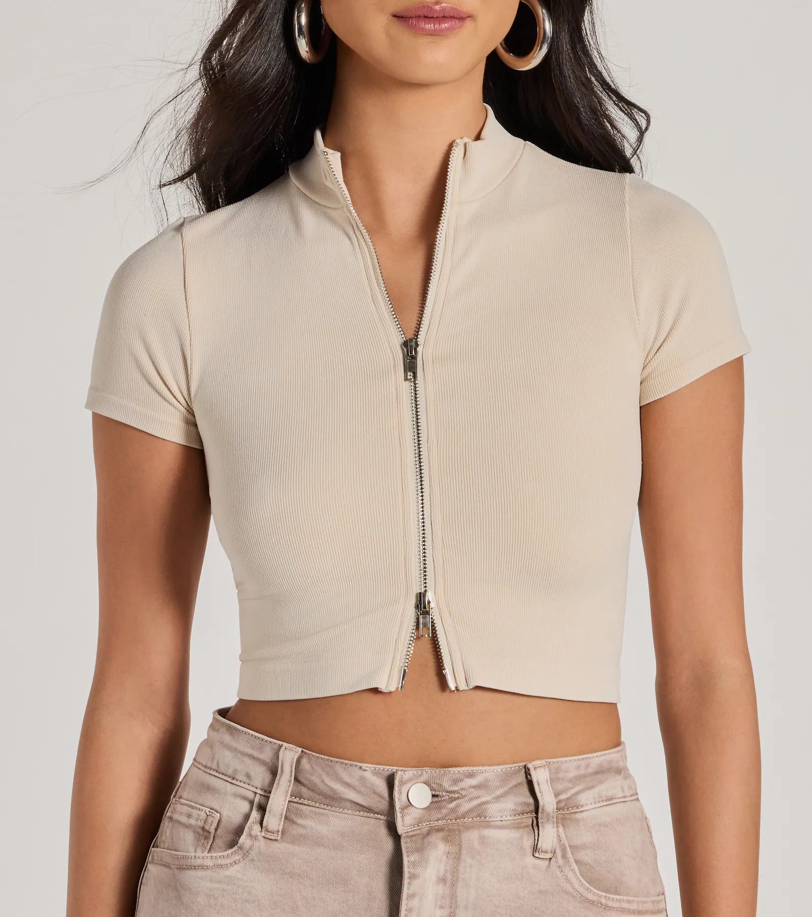 Ultimate Sporty Vibe Zip-Up Crop Top