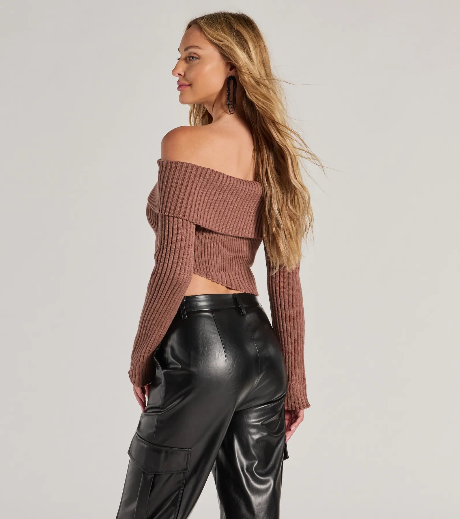 Ultimate Glam Off-The-Shoulder Crop Top - Premium Asymmetric Design