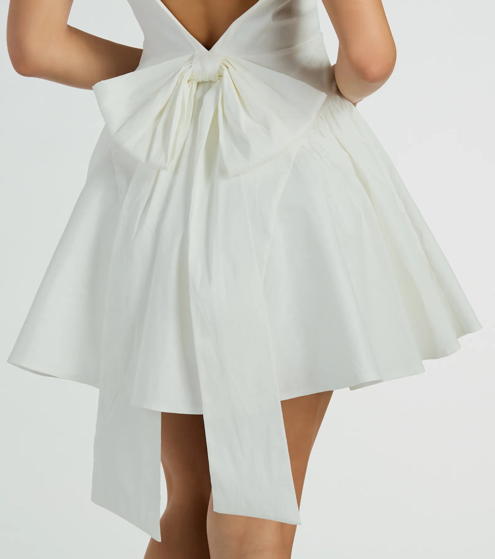 Elegant Low Back Bow Taffeta Skater Dress - Perfect for Special Occasions