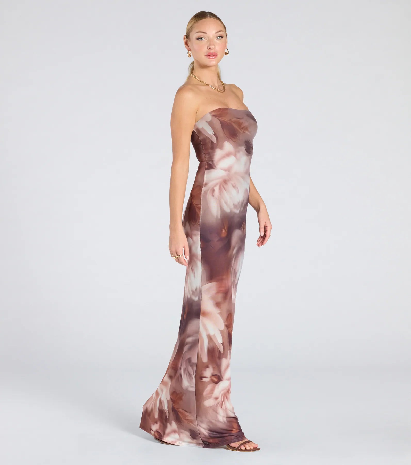 Ultimate Strapless Abstract Mesh Maxi Dress - Effortless Elegance